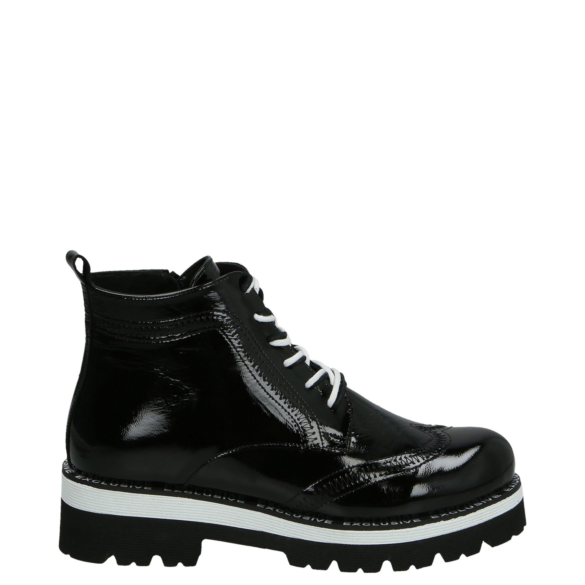 LAKIEROWANE BOTKI OCIEPLANE 00102323R BLACK