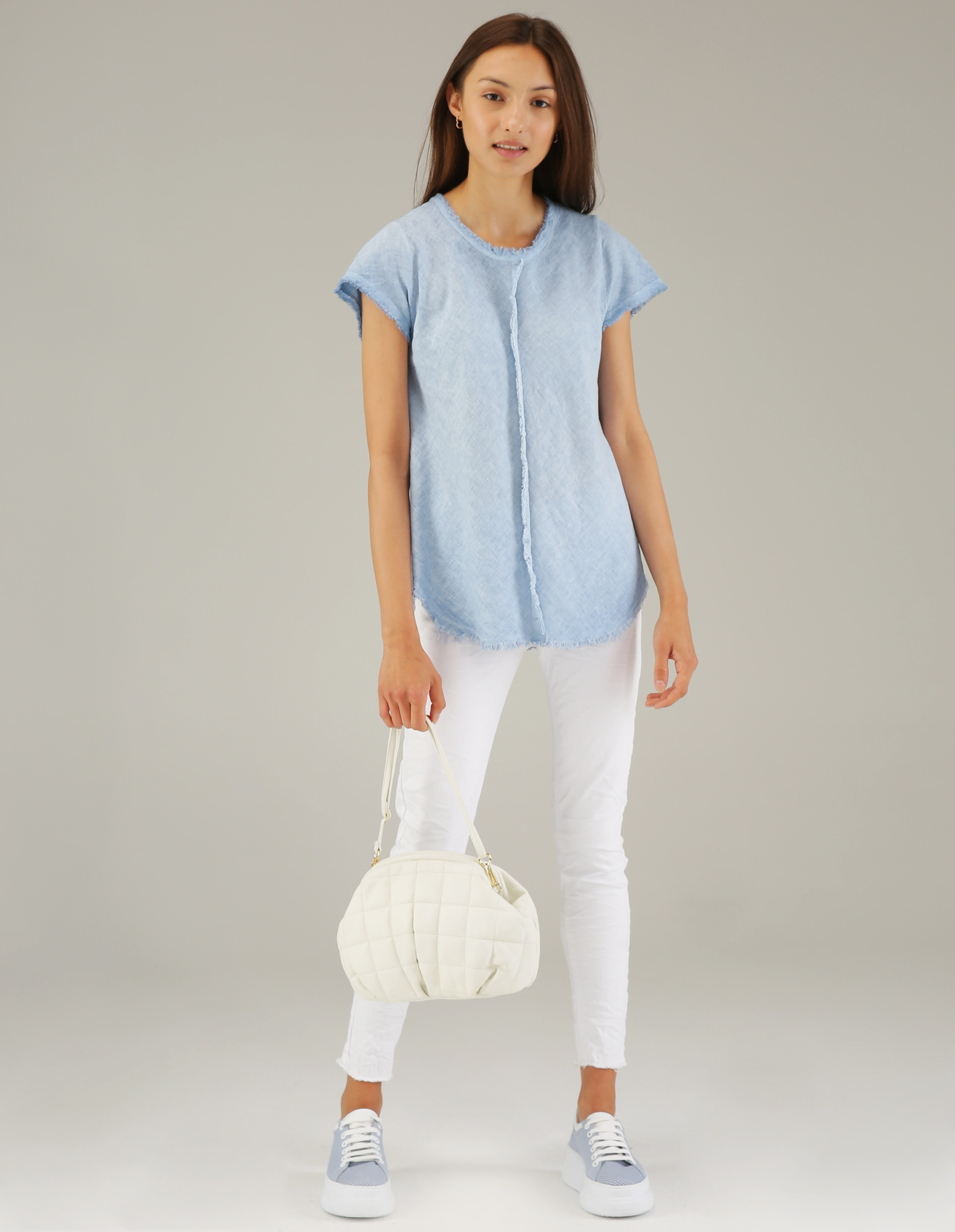 BLUZKA Z POSTRZĘPIENIAMI 147-4420 JEANS