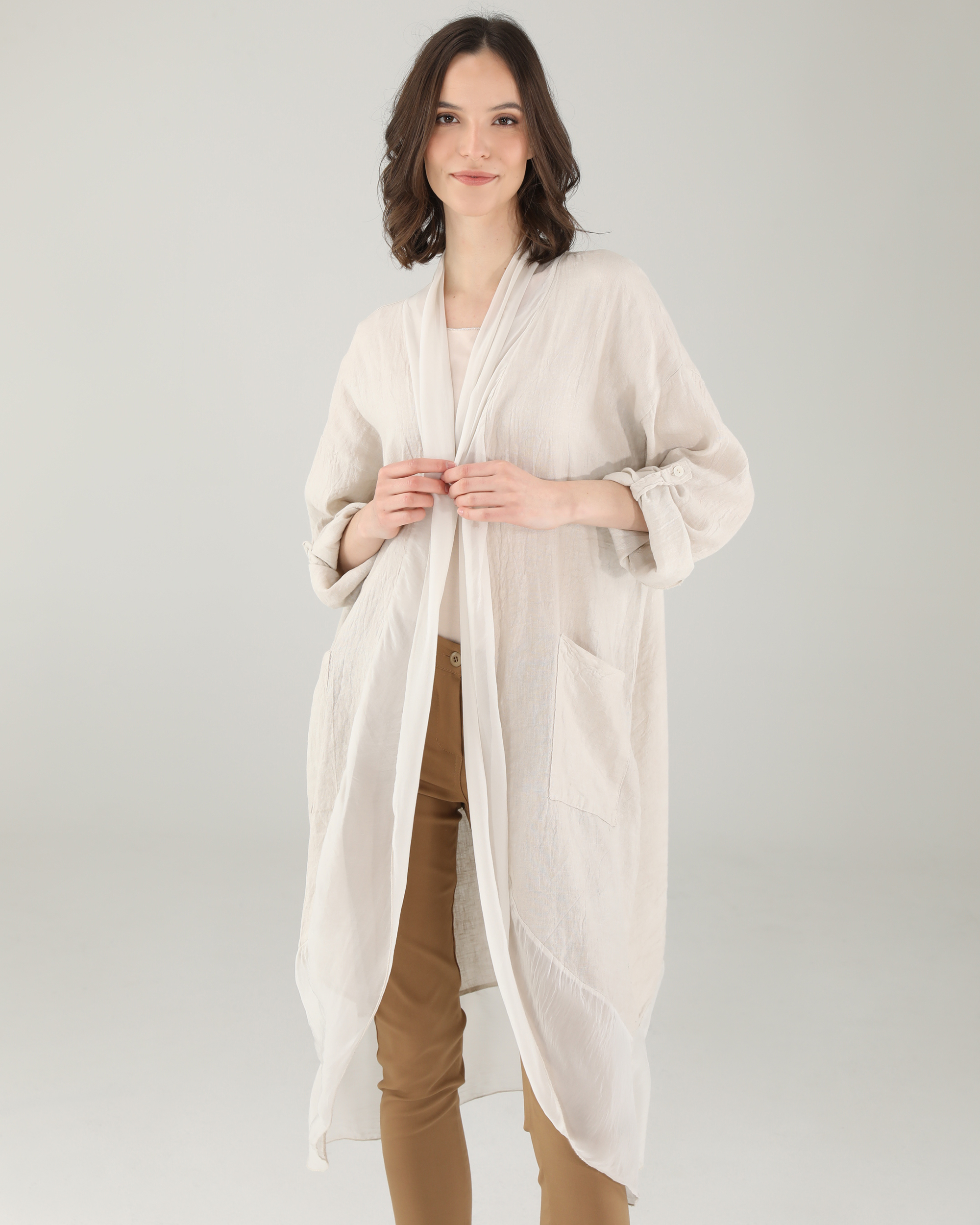 LNIANA NARZUTKA Z JEDWABNYM KOŁNIERZEM 247-2001 BEIGE