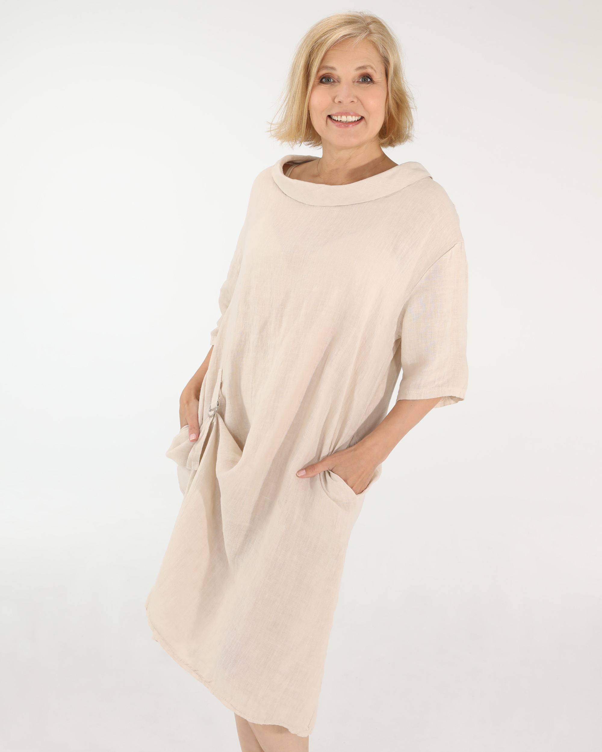 LNIANA SUKIENKA Z KOŁNIERZEM 143-4364 SABBIA