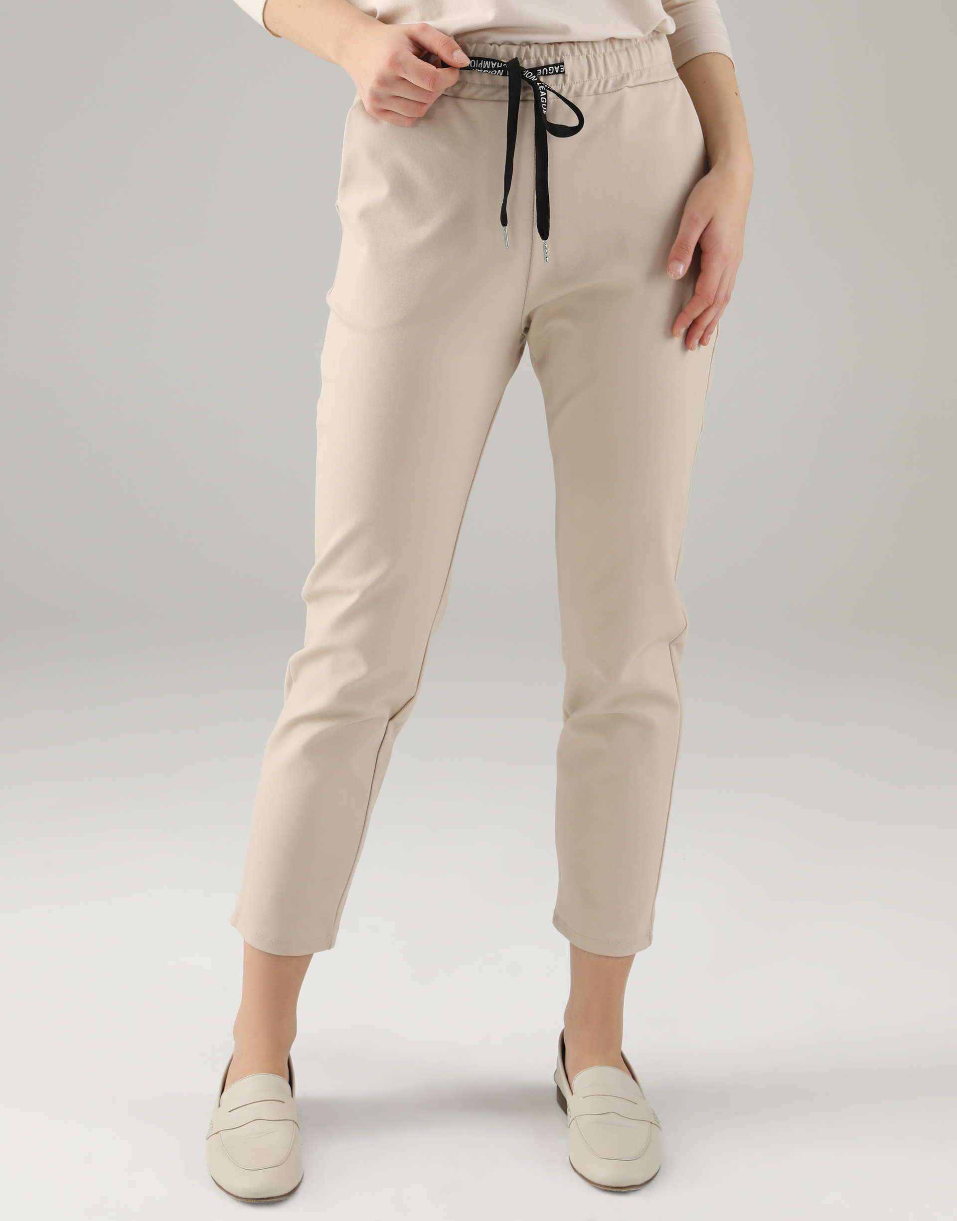 GŁADKIE SPODNIE W GUMKĘ 2245-1 BEIGE