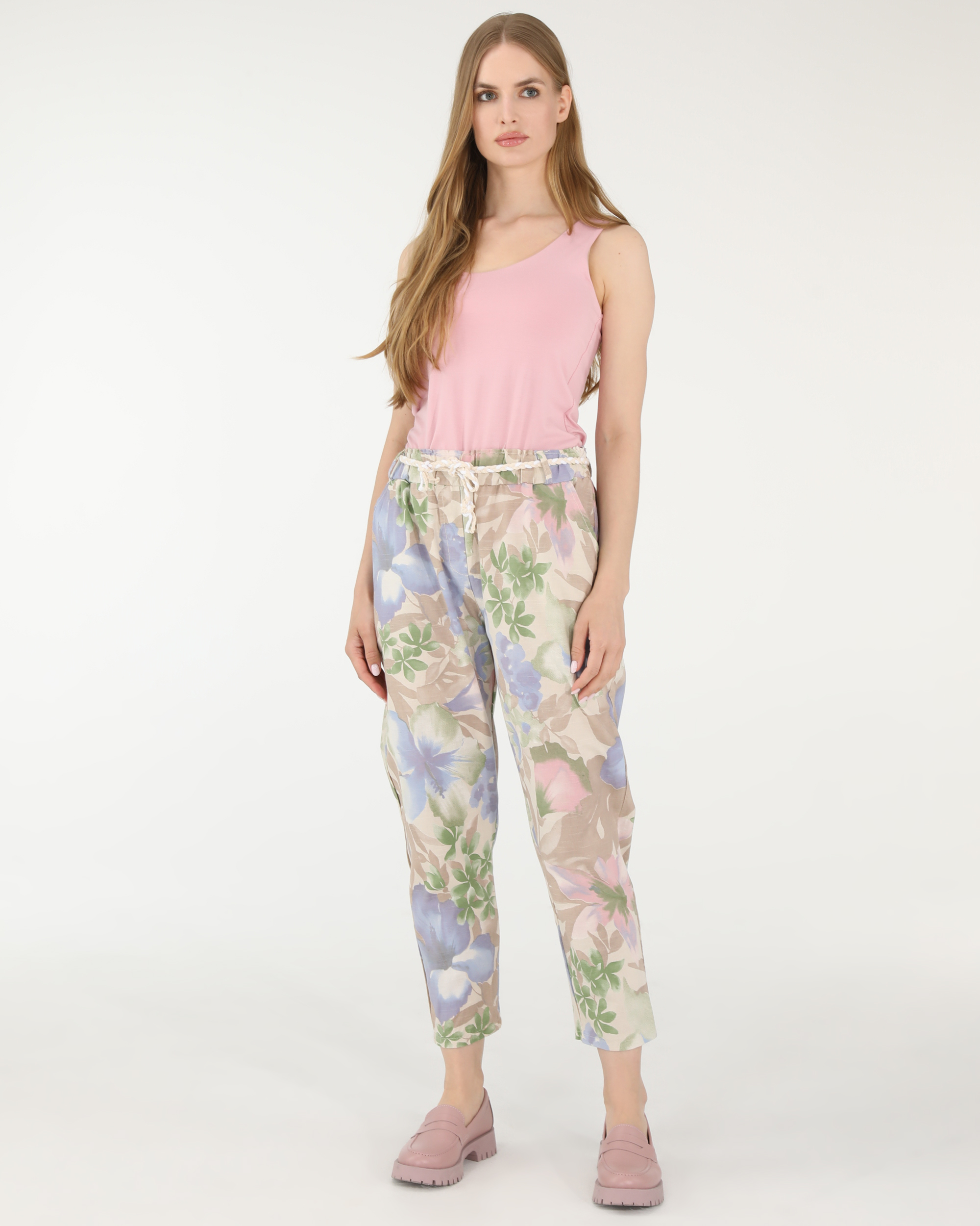 KOLOROWE SPODNIE Z LNEM 169-21419 BEIGE