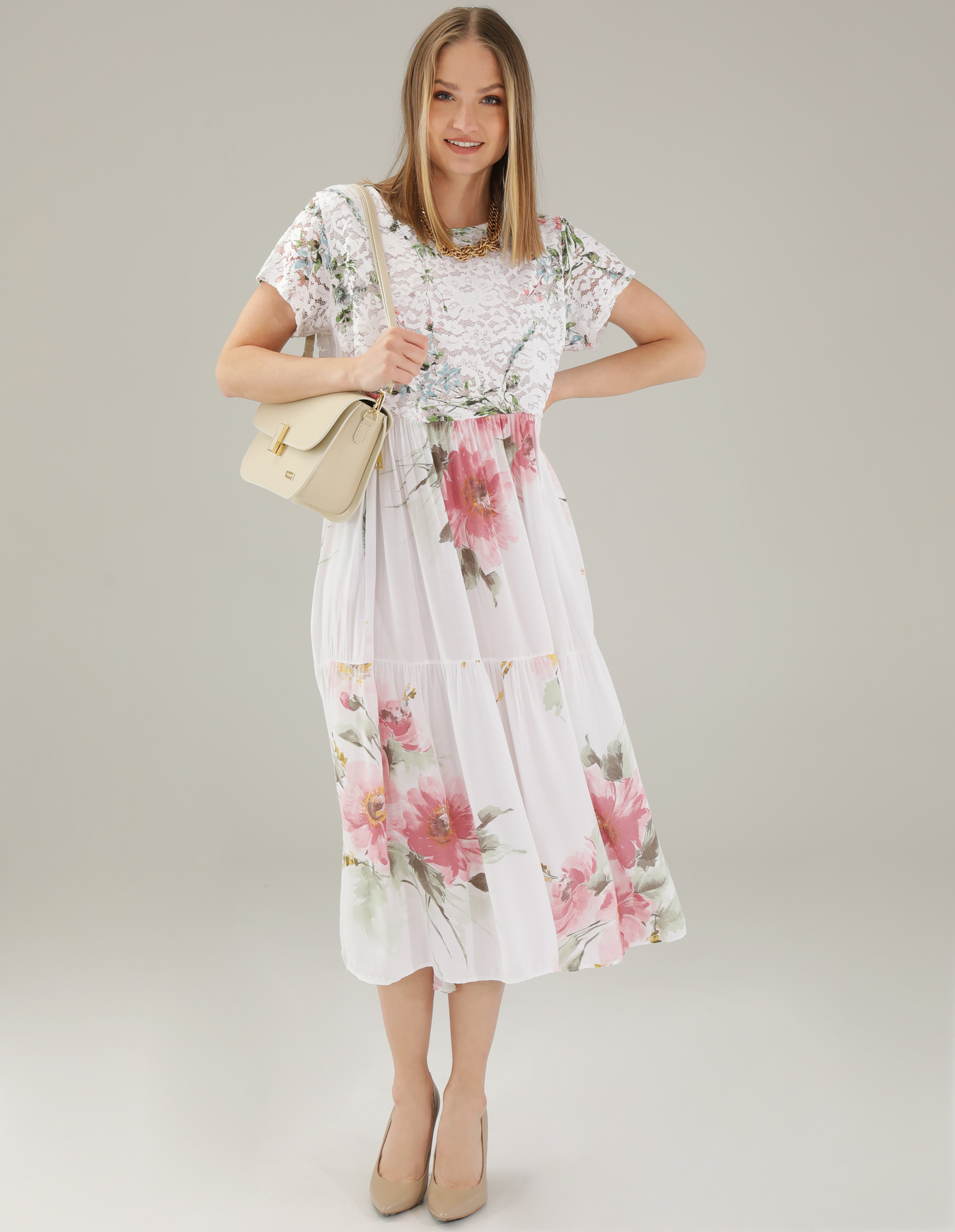 SUKIENKA Z KORONKĄ 75-5088B BIANCO