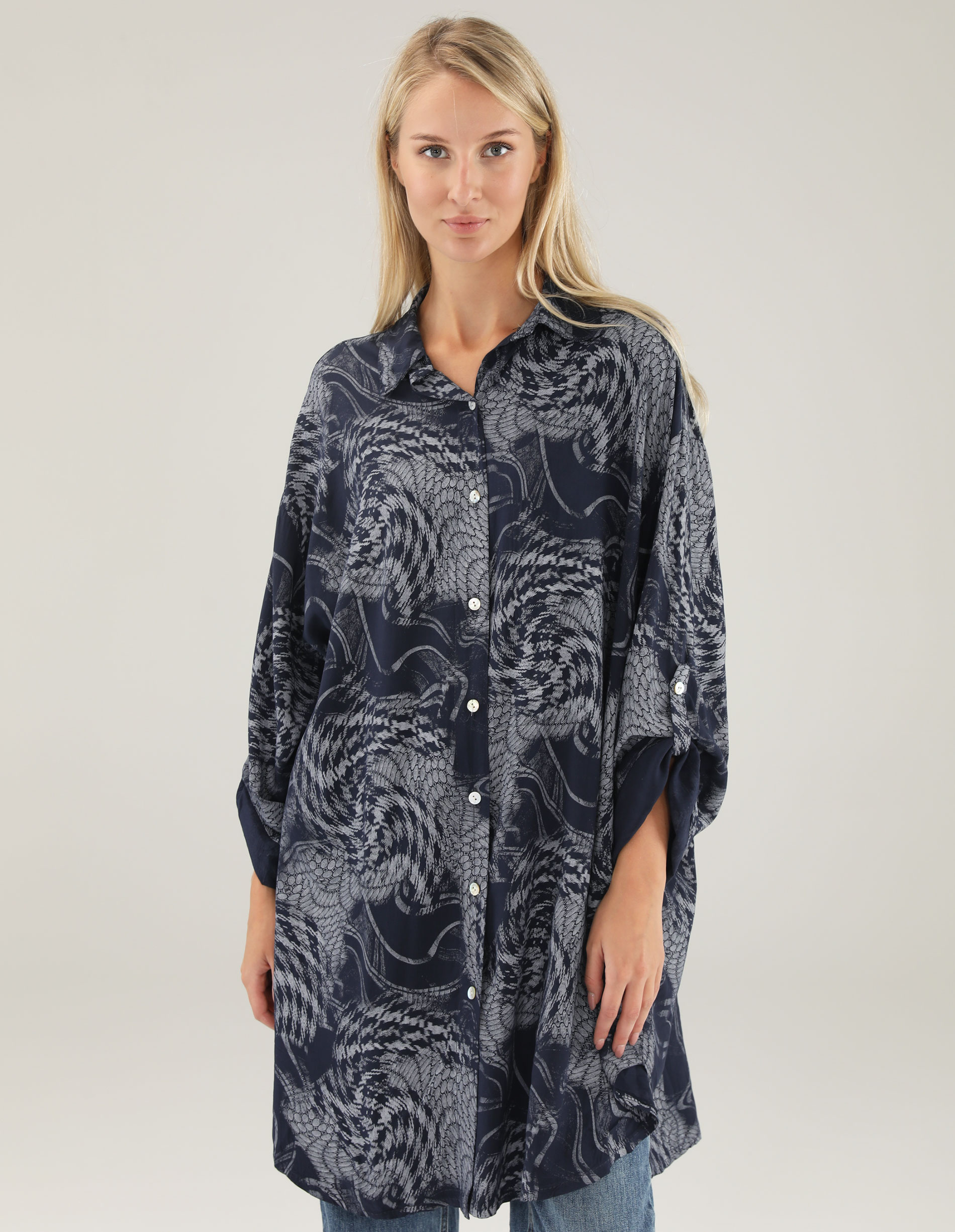 Granatowa koszula z wiskozy