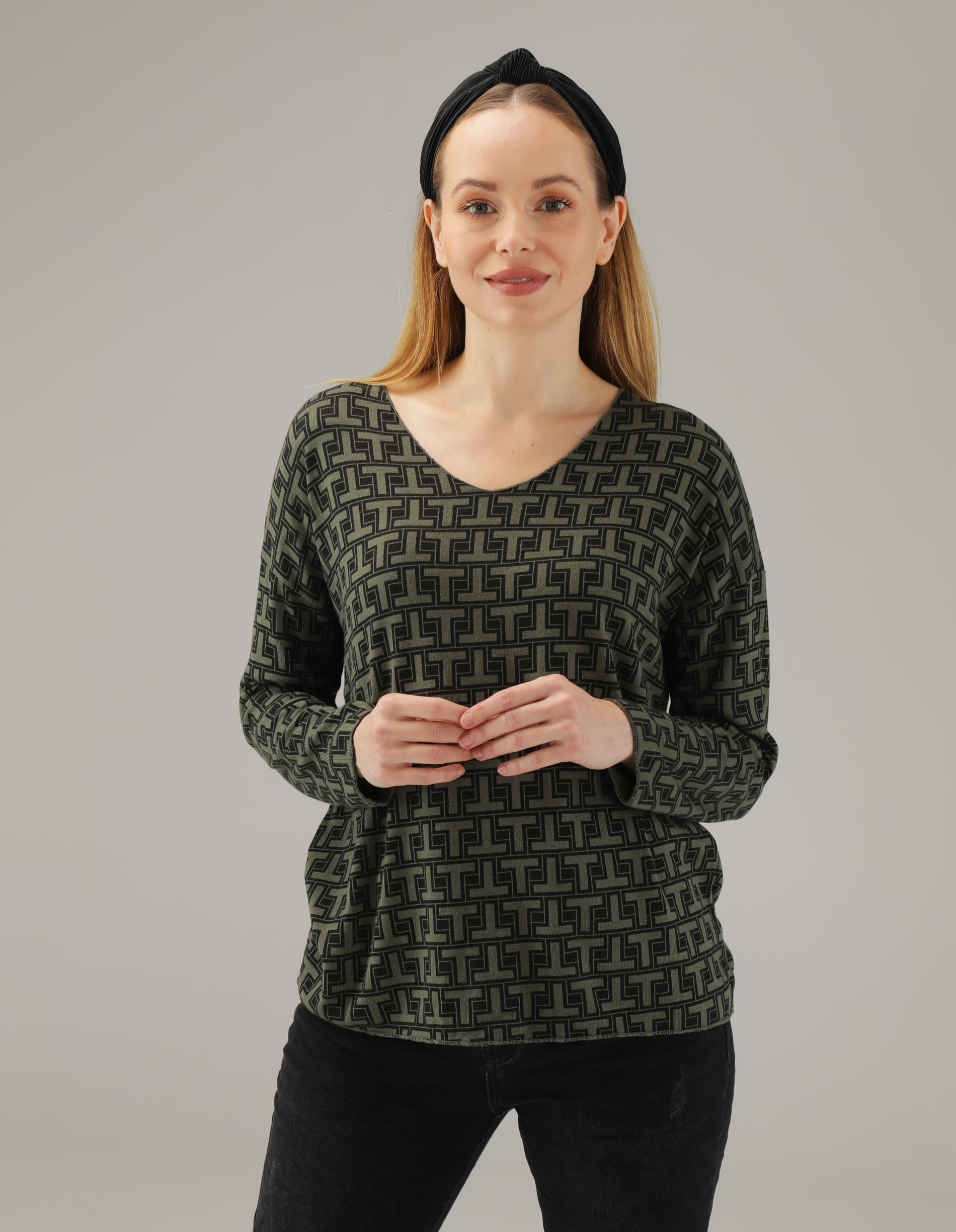 WZORZYSTA BLUZKA 199-22351A MILIT