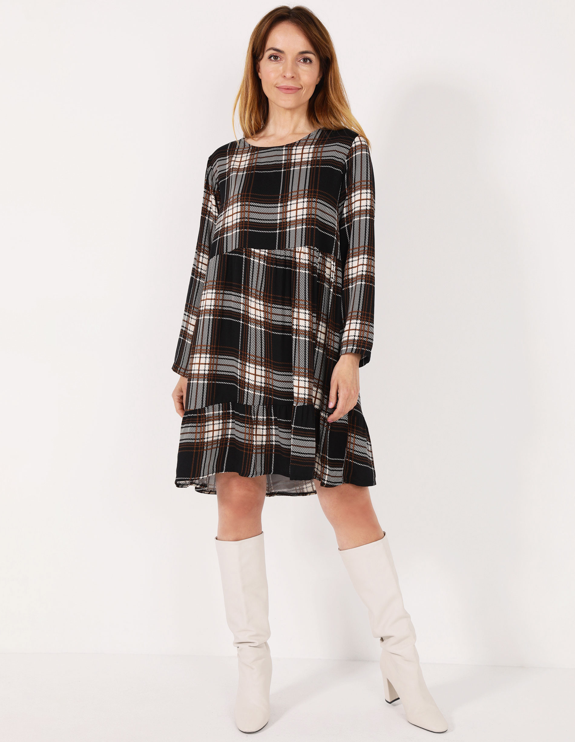 SUKIENKA W KRATĘ 80-6279Q NERO