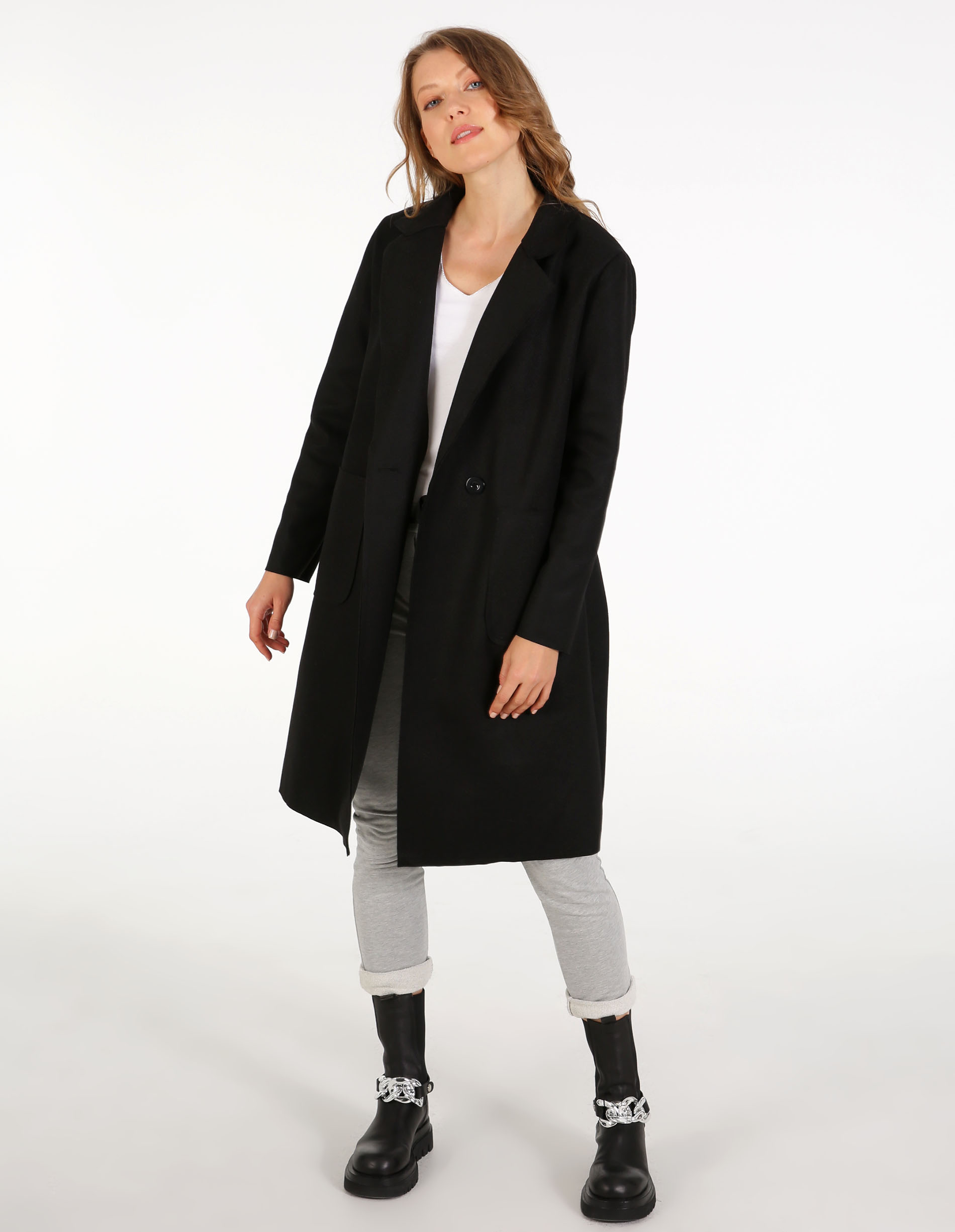 Płaszcz materiałowy