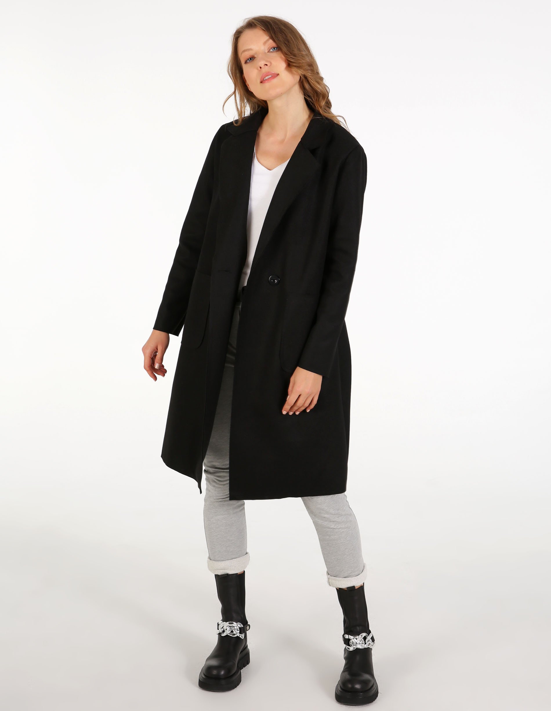 Płaszcz materiałowy