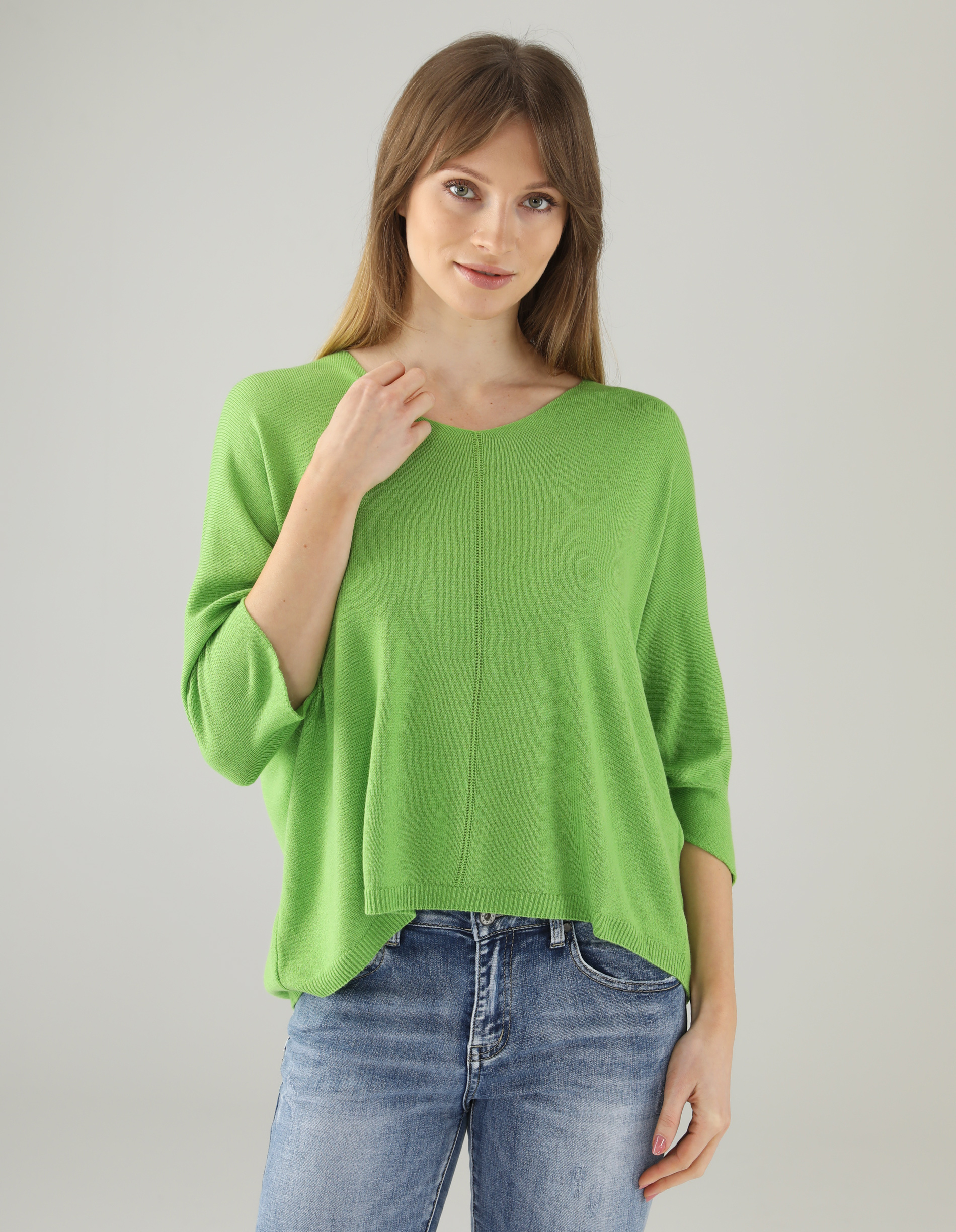 LUŹNY SWETER 29-207 VERDE9312