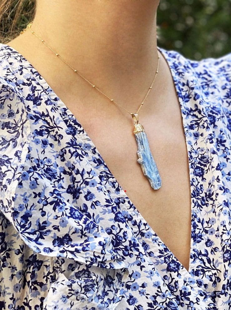 Naszyjnik Kyanit Surowy Duży Złocony