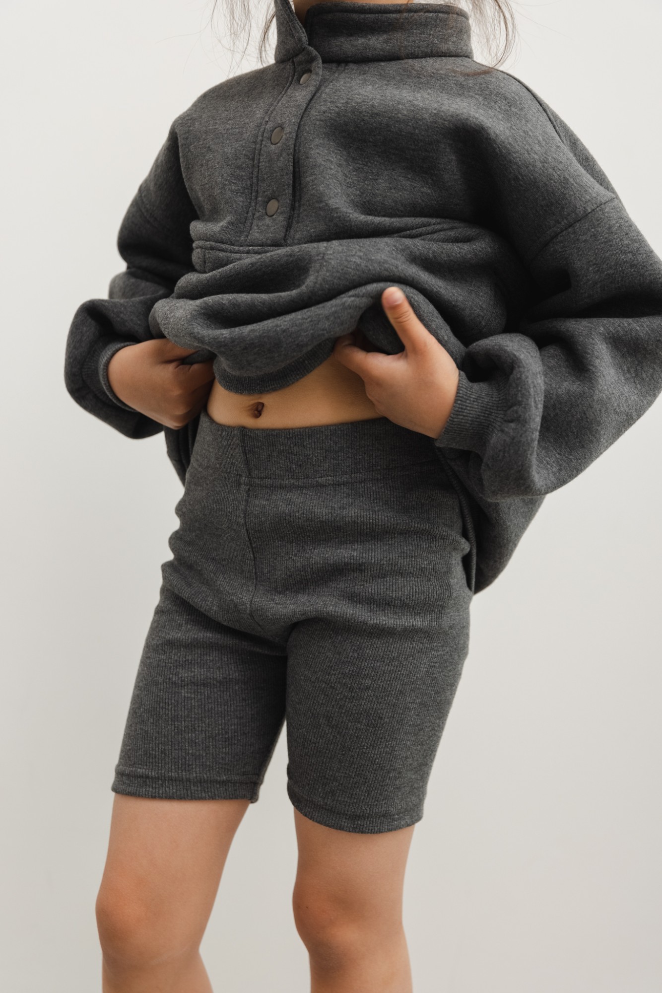 MINI Kolarki z dzianiny prążkowanej w kolorze GRAPHITE - RIDER-128-134 (8-9)