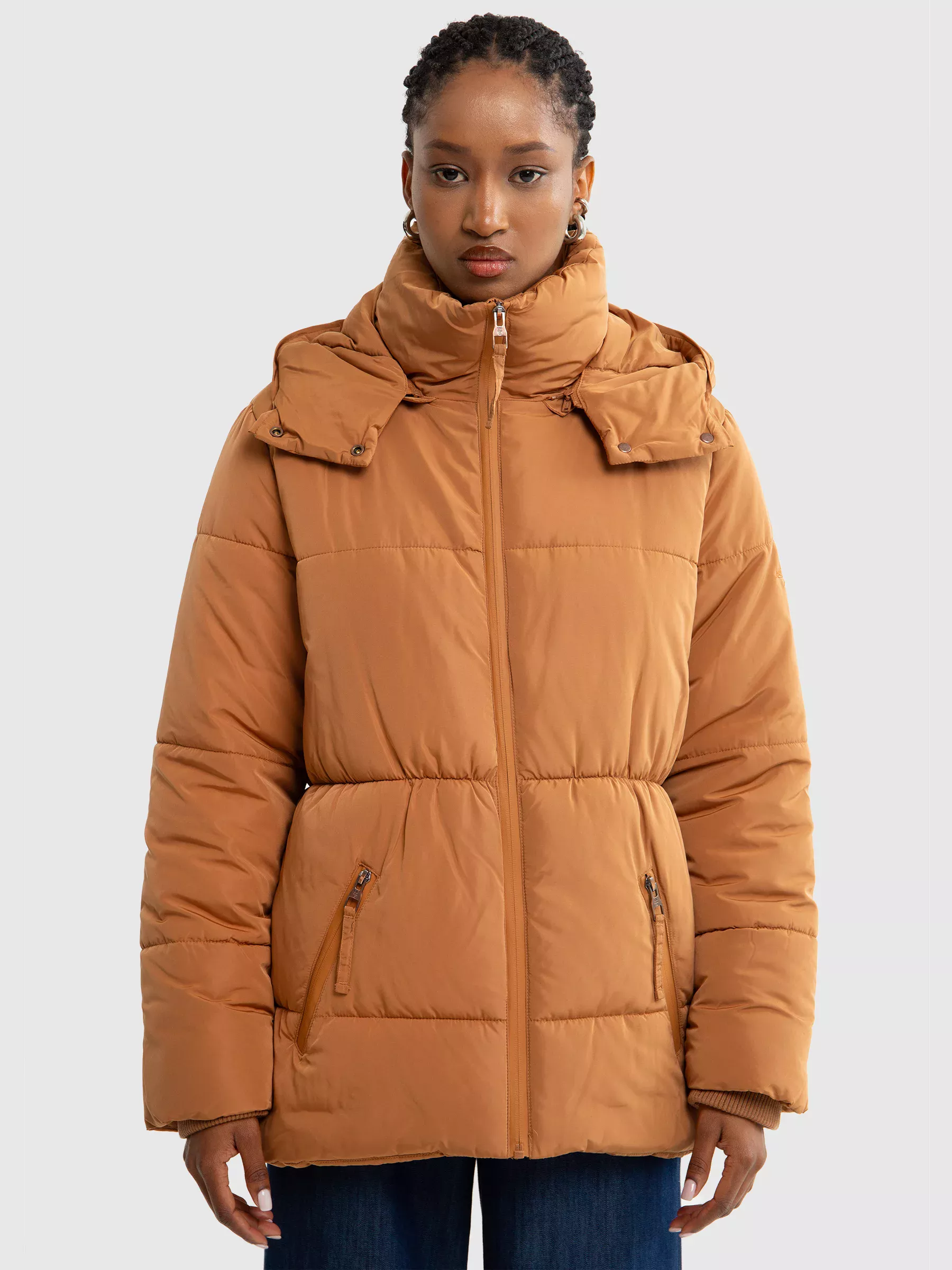 Kurtka damska pikowana z kapturem brązowa Mirake 802