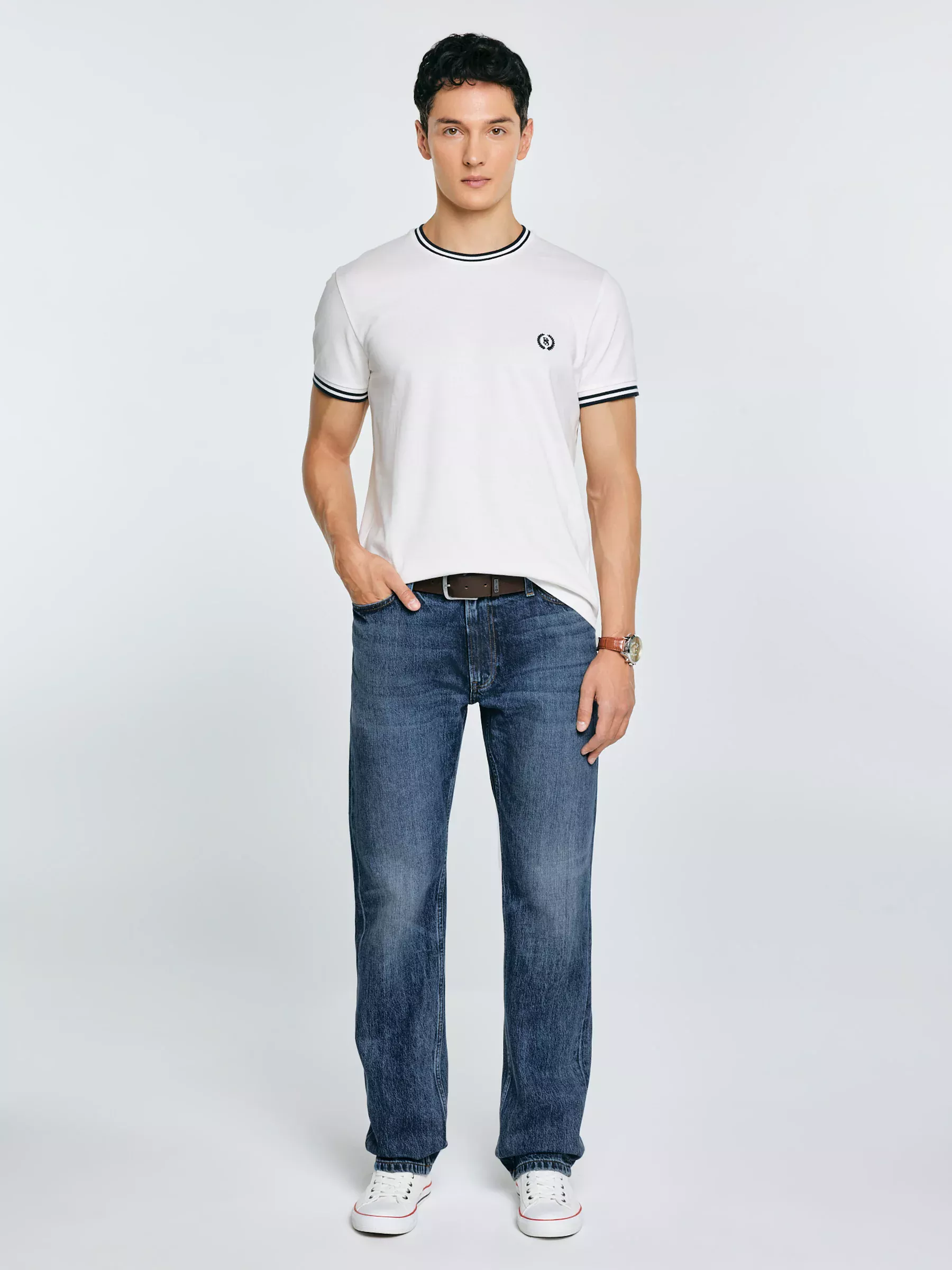 Koszulka męska z kontrastowym wykoŅczeniem biała Polias 100