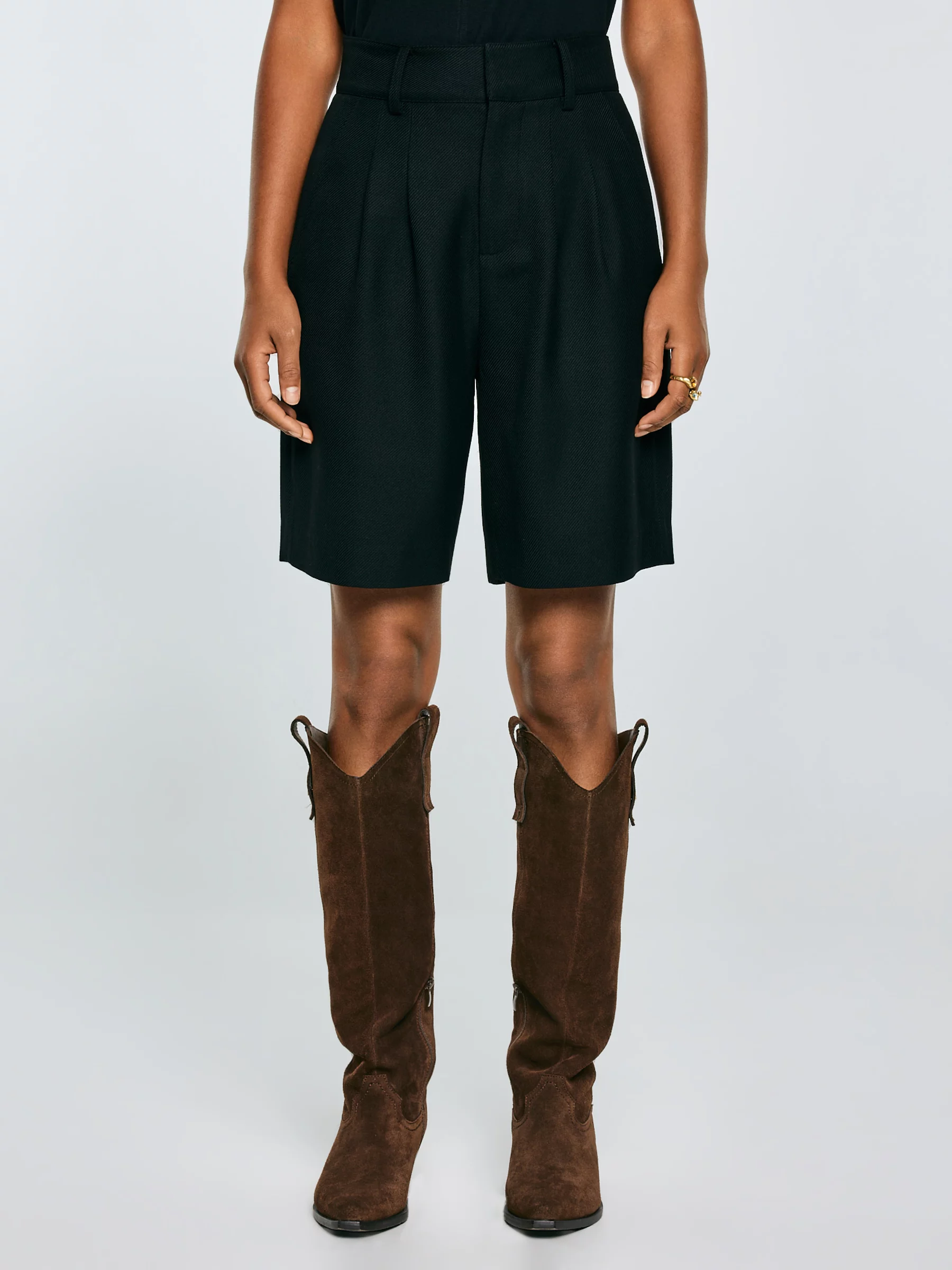 Szorty damskie z dodatkiem wełny czarne Emis 906