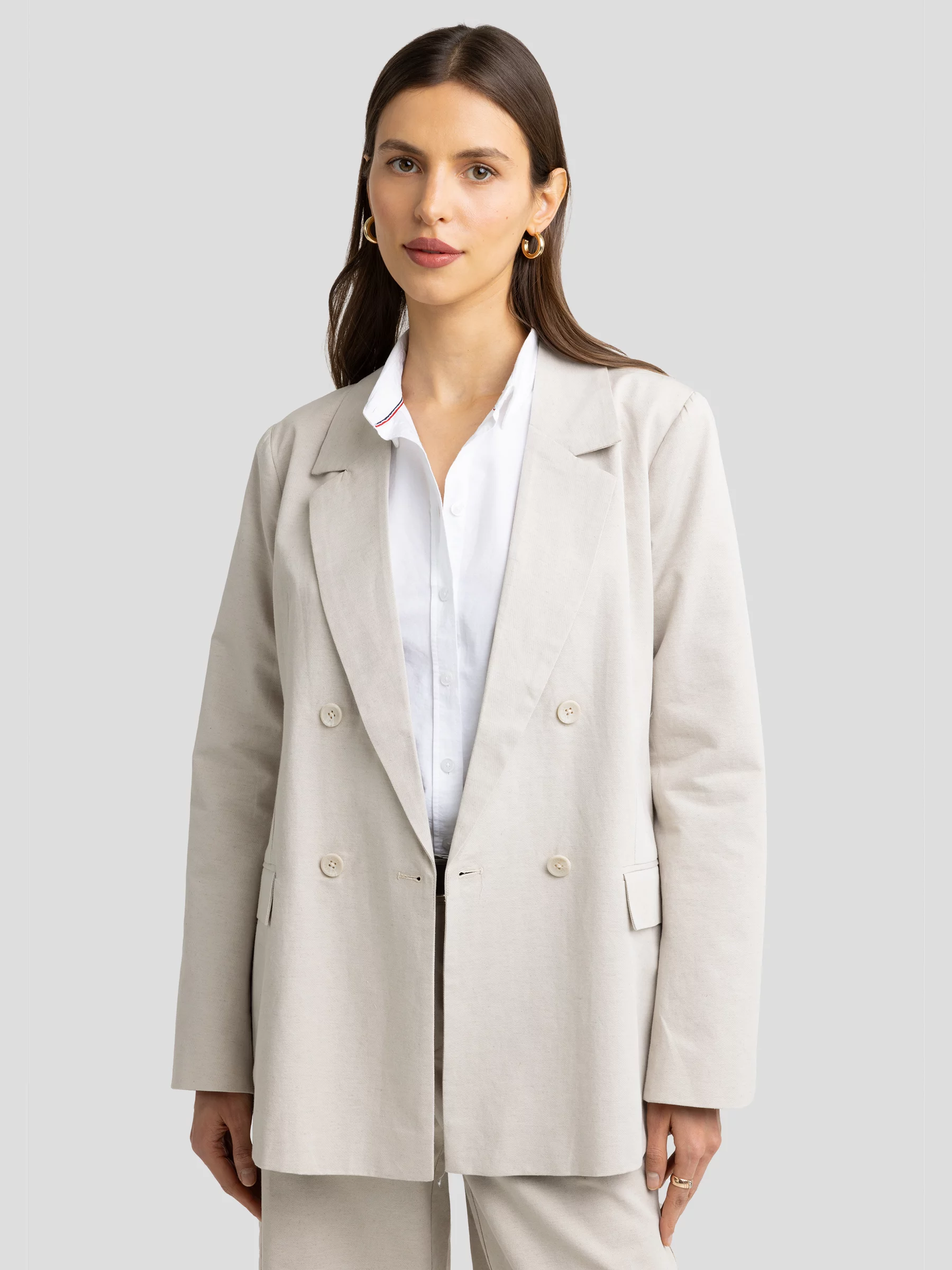 Marynarka damska z dodatkiem lnu beżowa Marylia 800