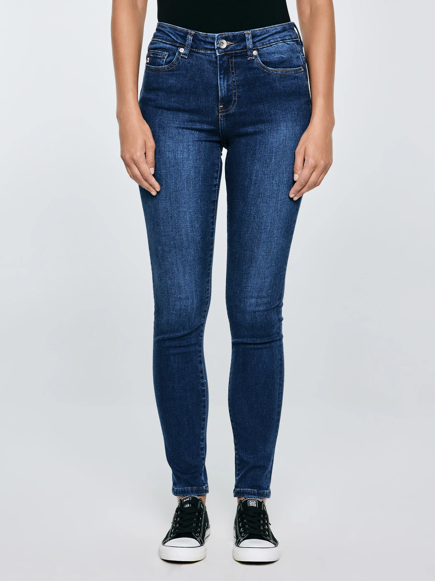 Jeansy damskie skinny niebieskie Adela 358