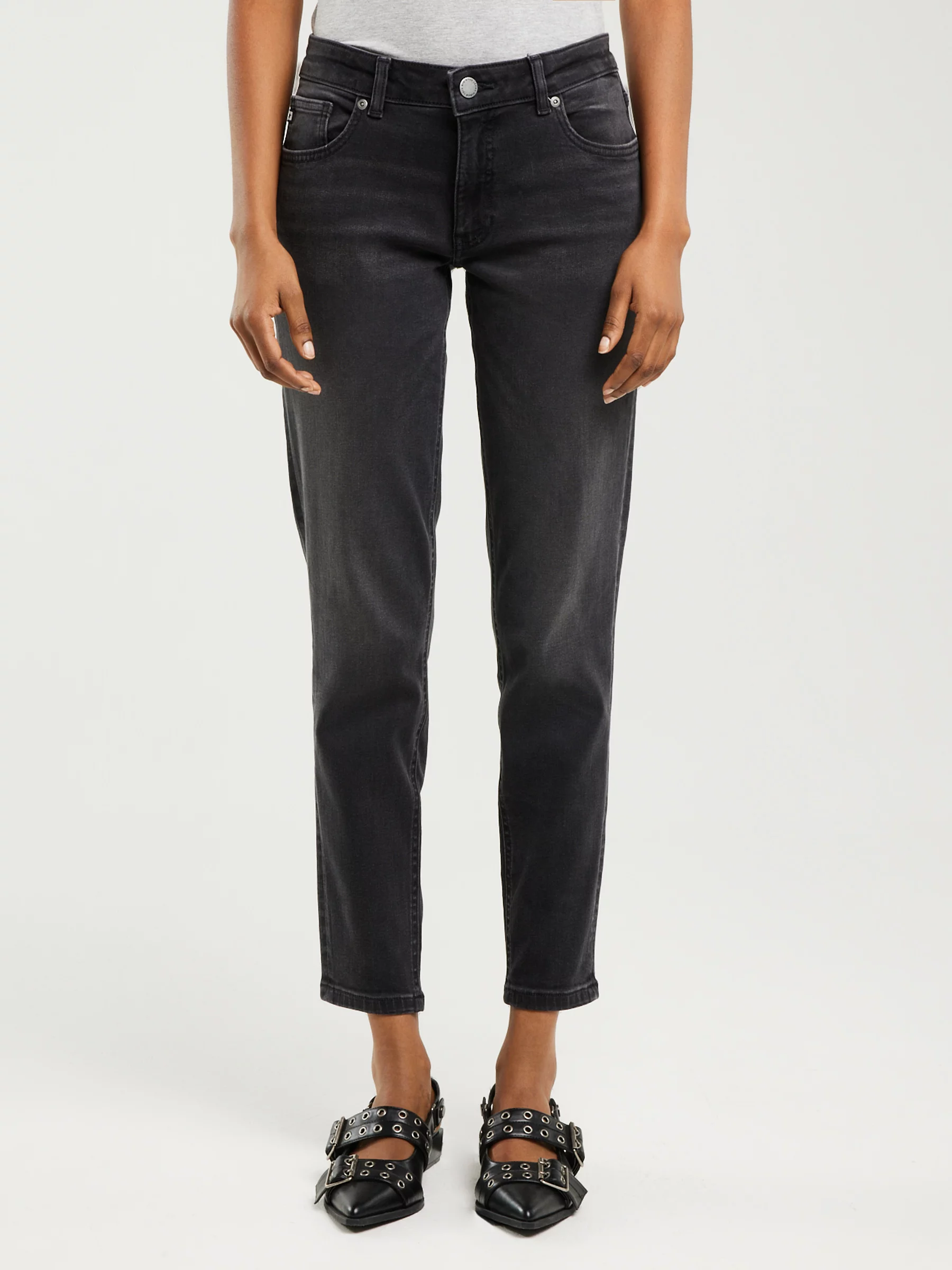 Jeansy damskie ciemnoszare Maggie 992