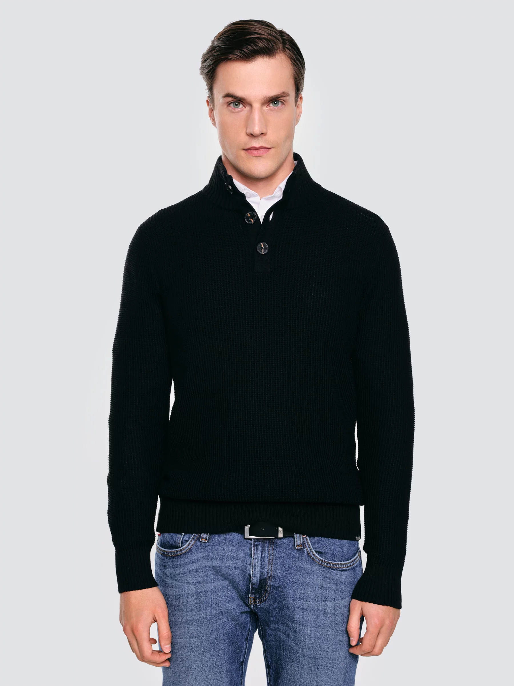 Sweter męski ze stójką czarny Neroni 906