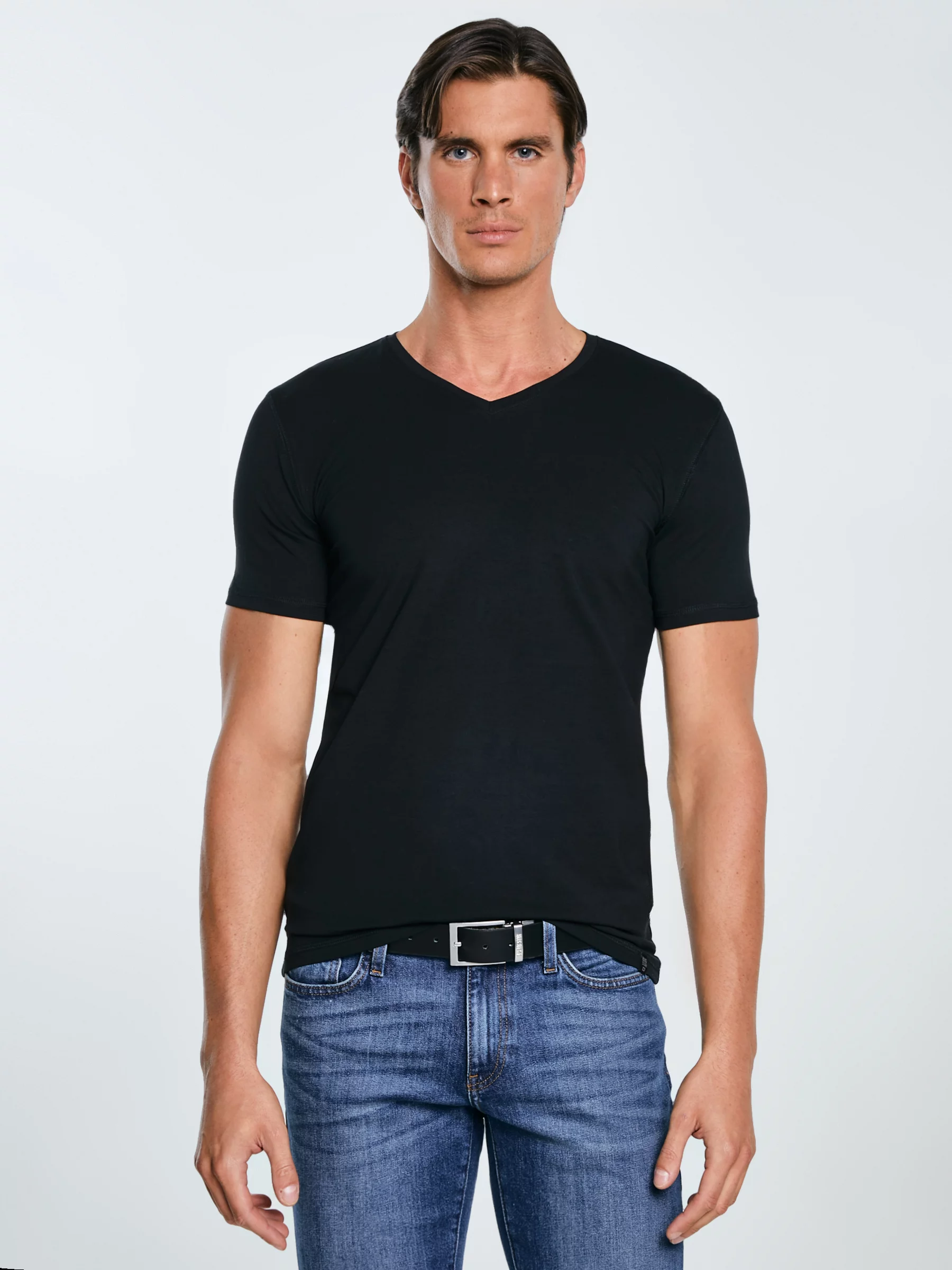 Koszulka męska v-neck z bawełny supima czarna Supiclassicov 906