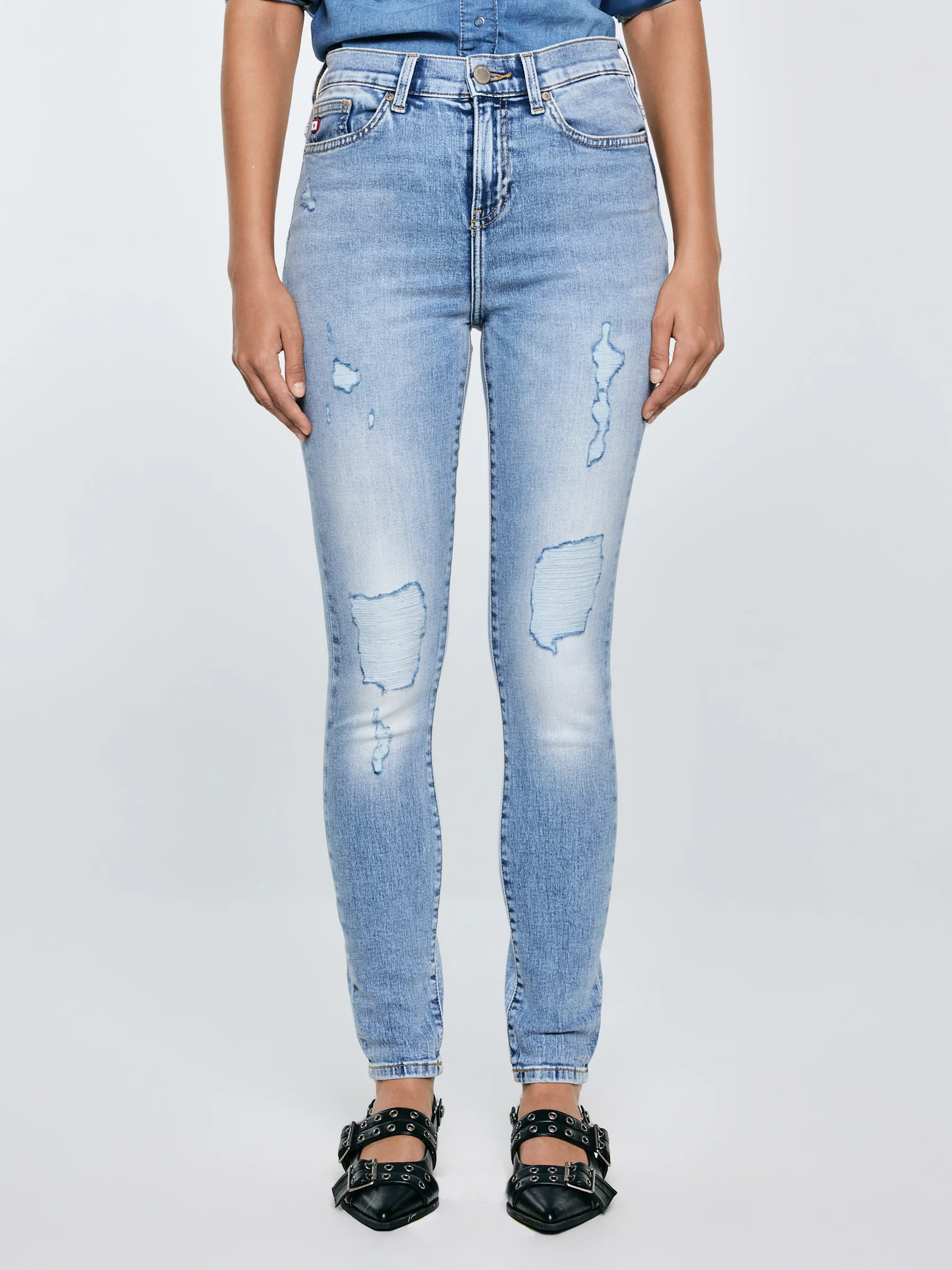 Jeansy damskie z wysokim stanem z przetarciami jasnoniebieskie Adela High Waist 156