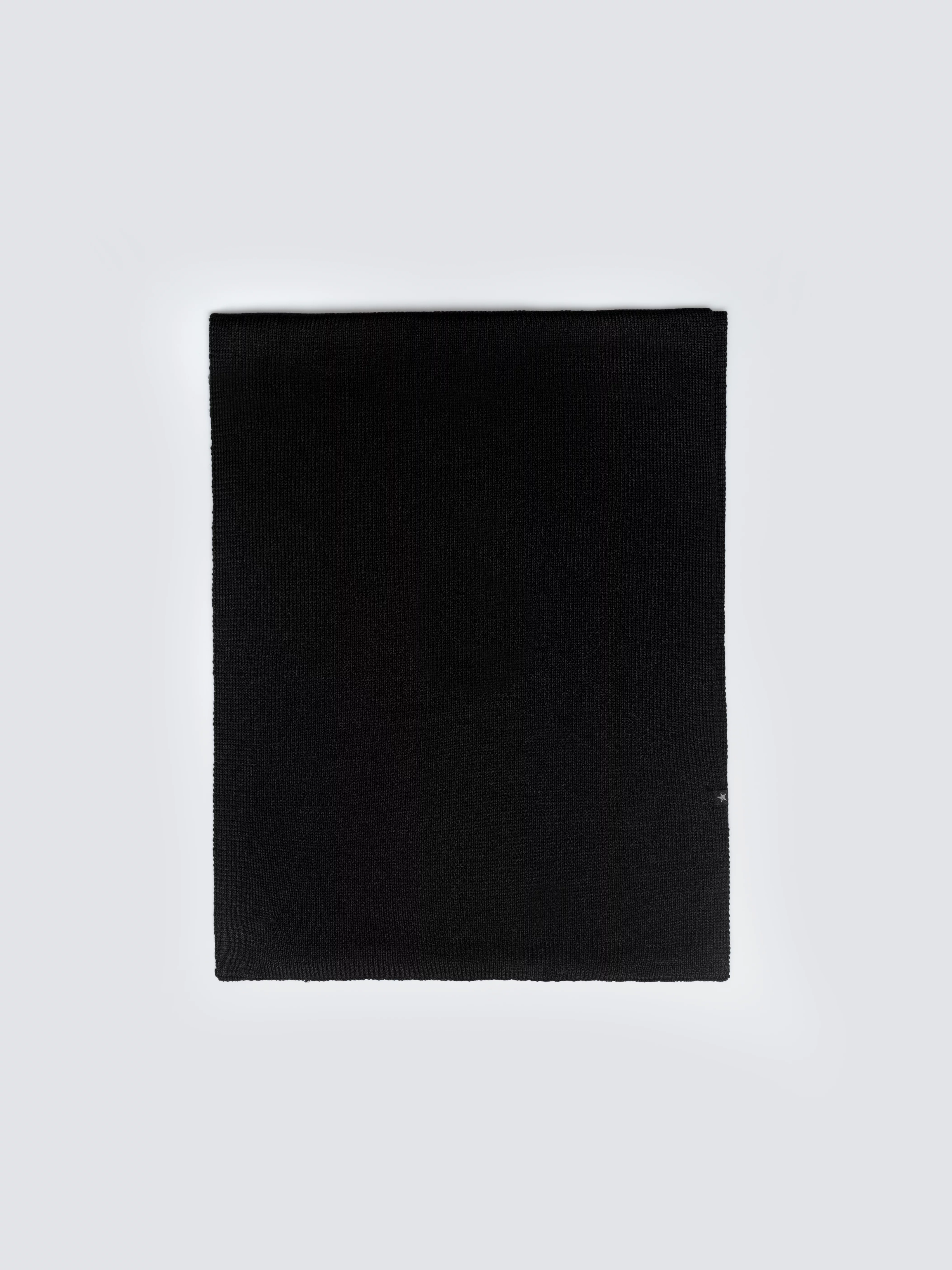 Szal dzianinowy czarny Estanilan 906/ Mesianil 906