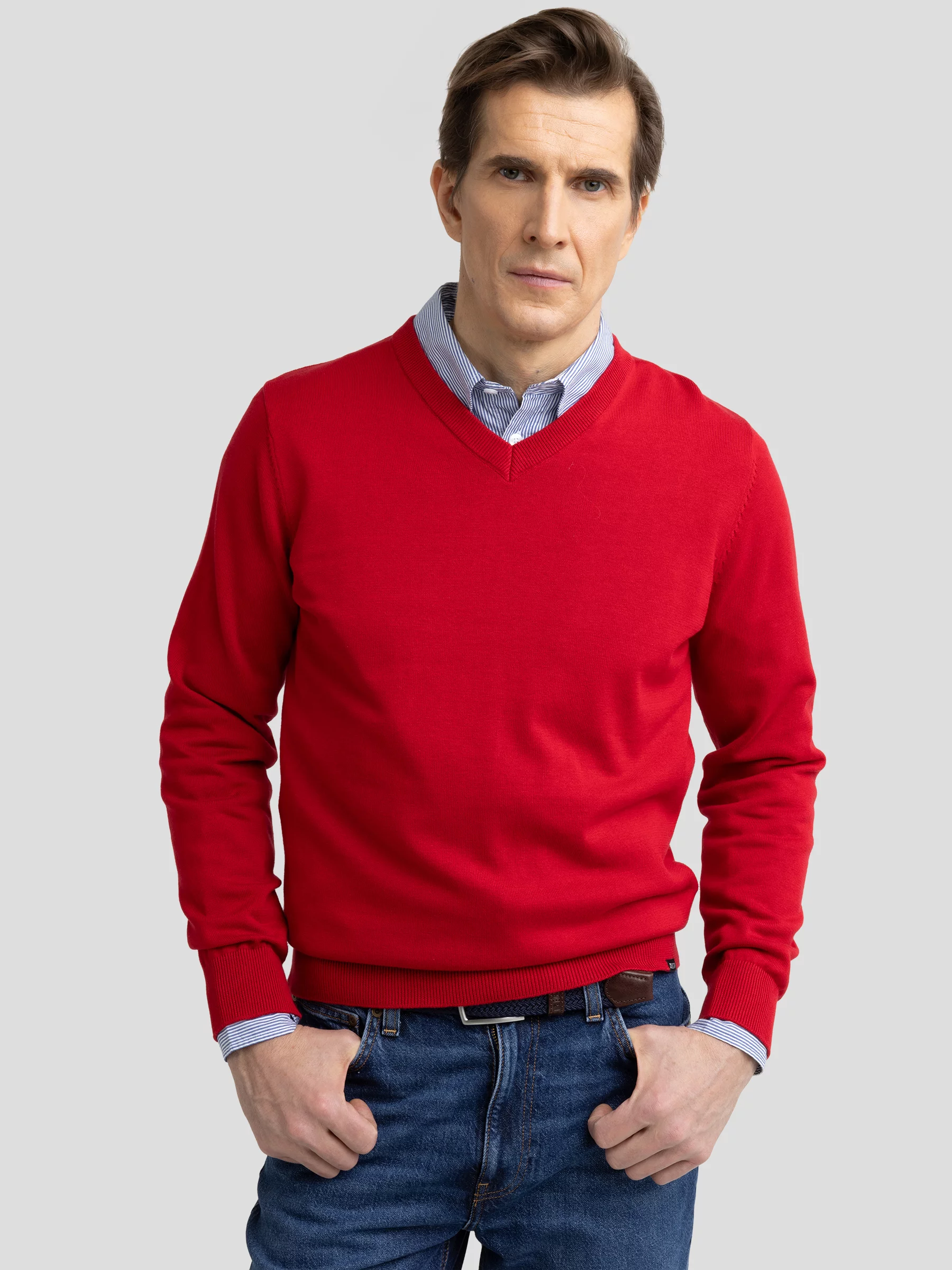 Sweter męski bawełniany z dekoltem v-neck czerwony Vassic 603