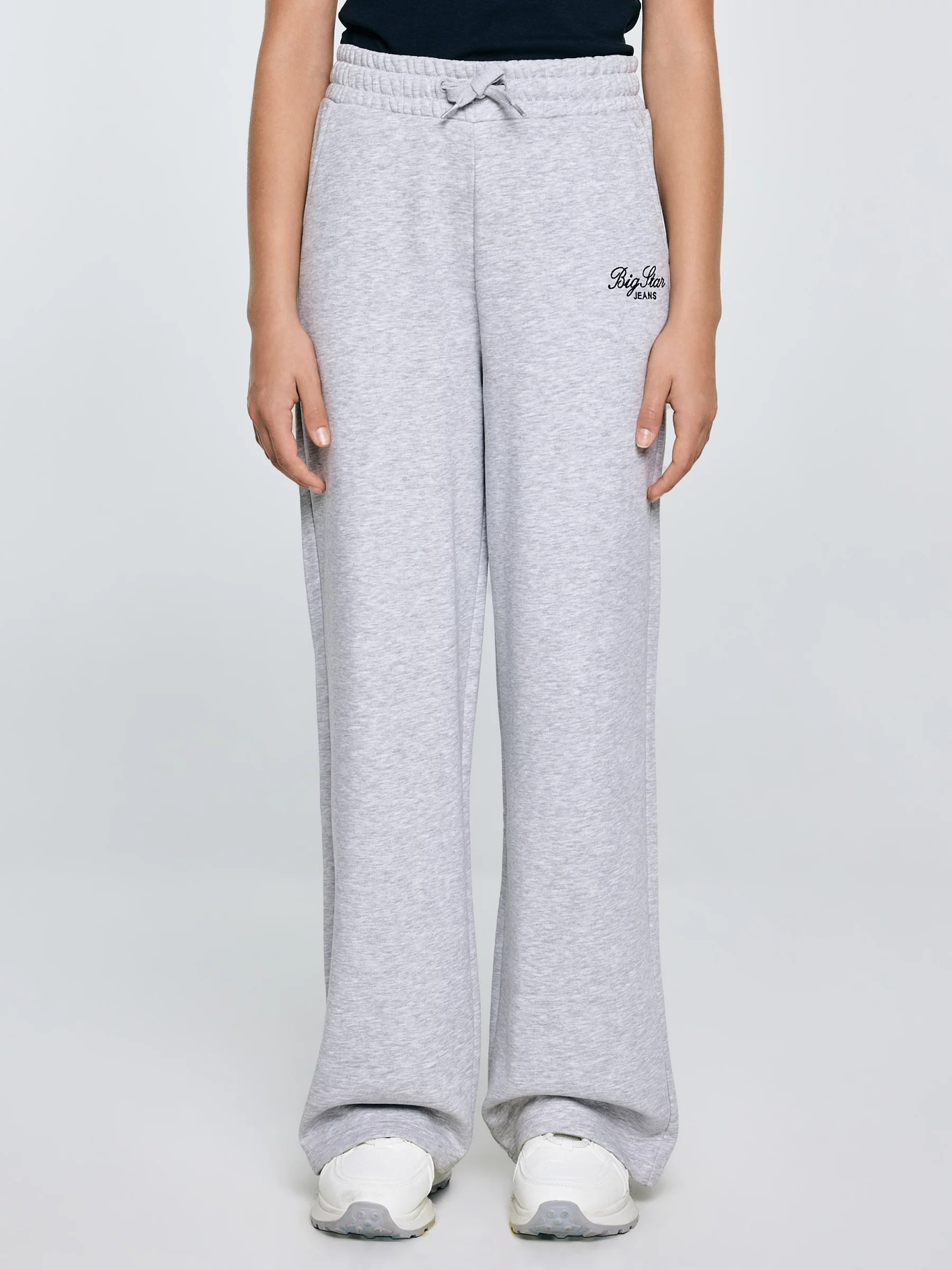 Spodnie dziewczęce dresowe wide szare Milanap 901