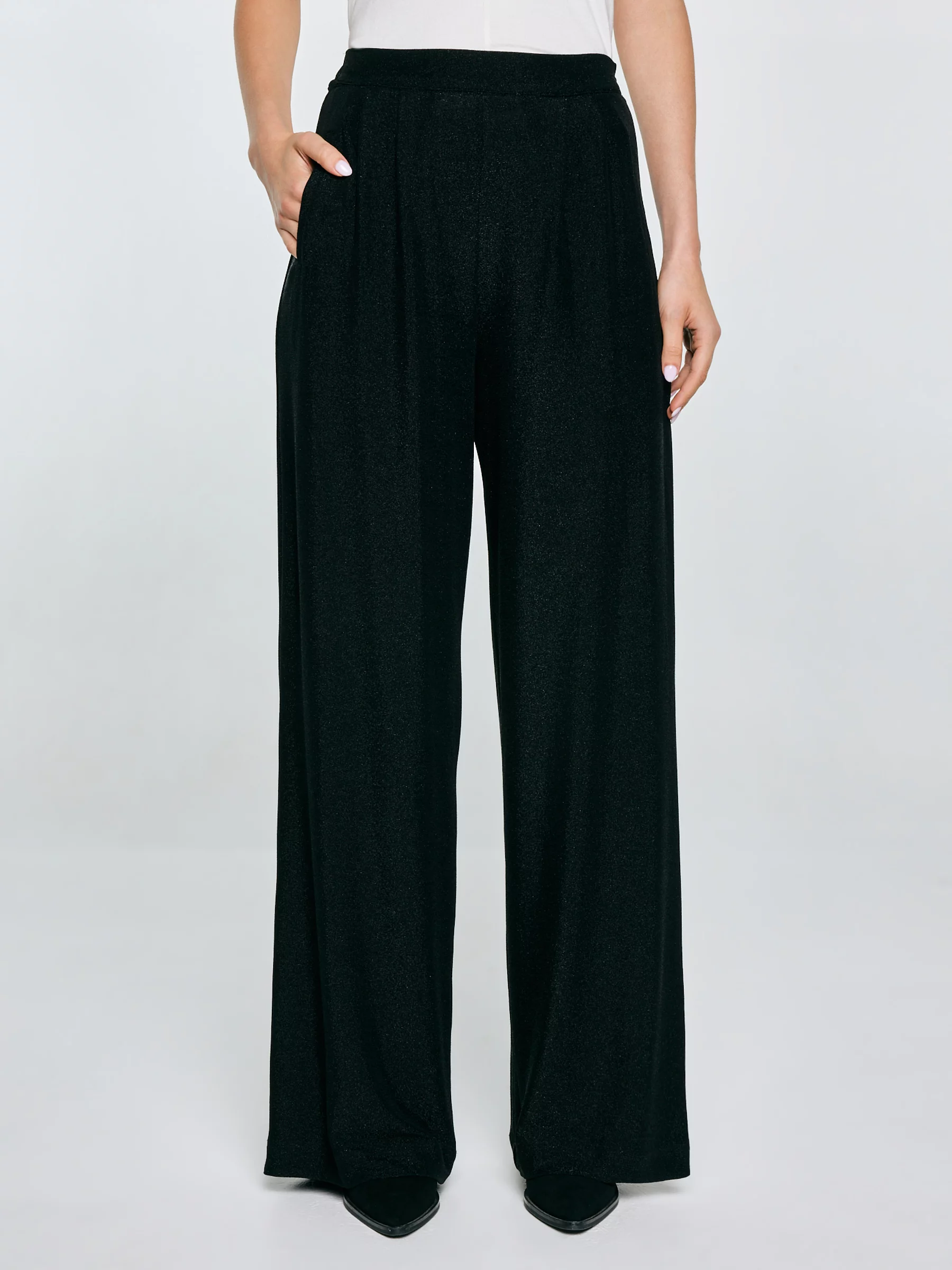 Spodnie damskie z szeroką nogawką błyszczące czarne Cora 906