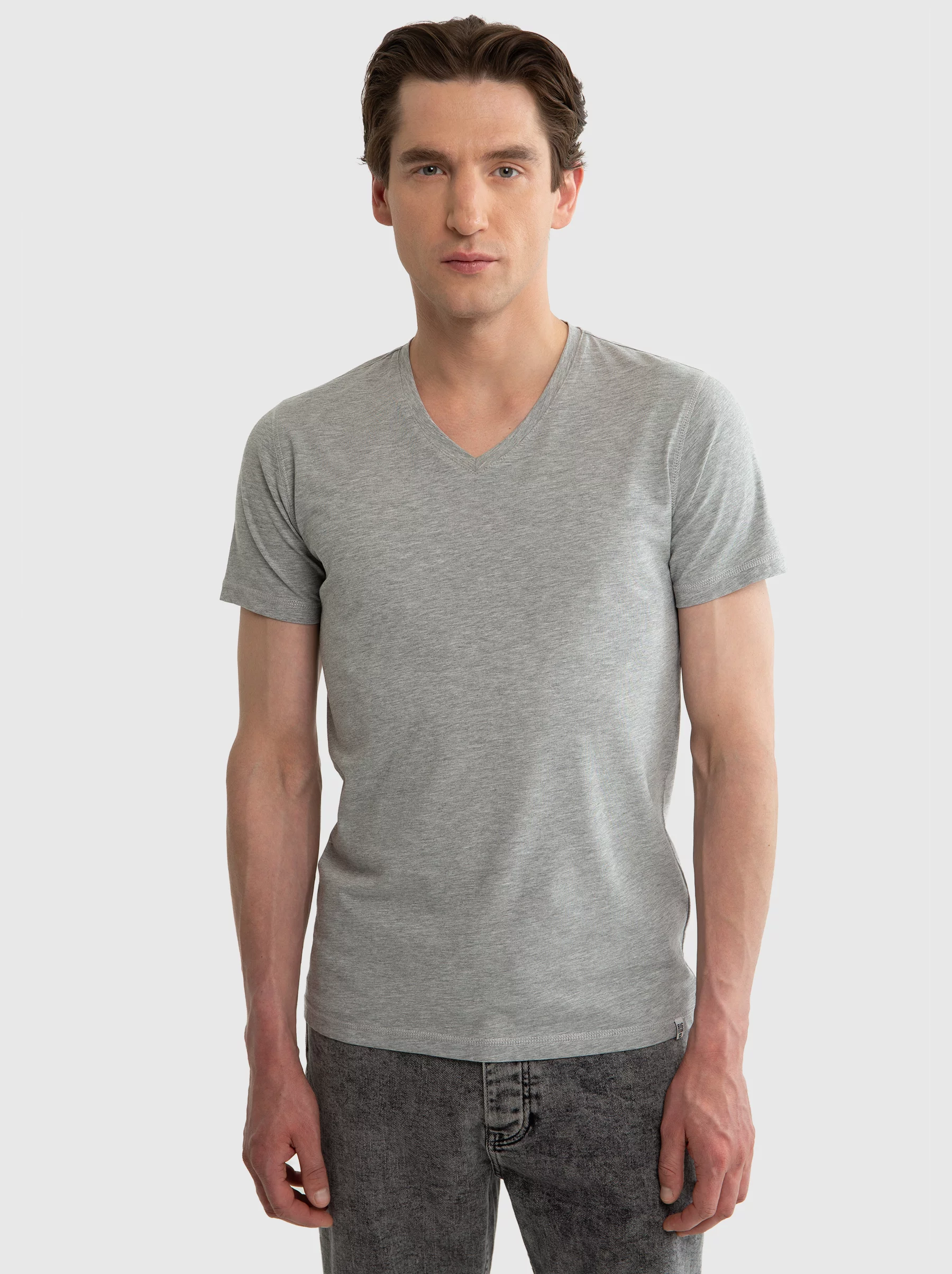 Koszulka męska v-neck z bawełny supima szara Supiclassicov 901