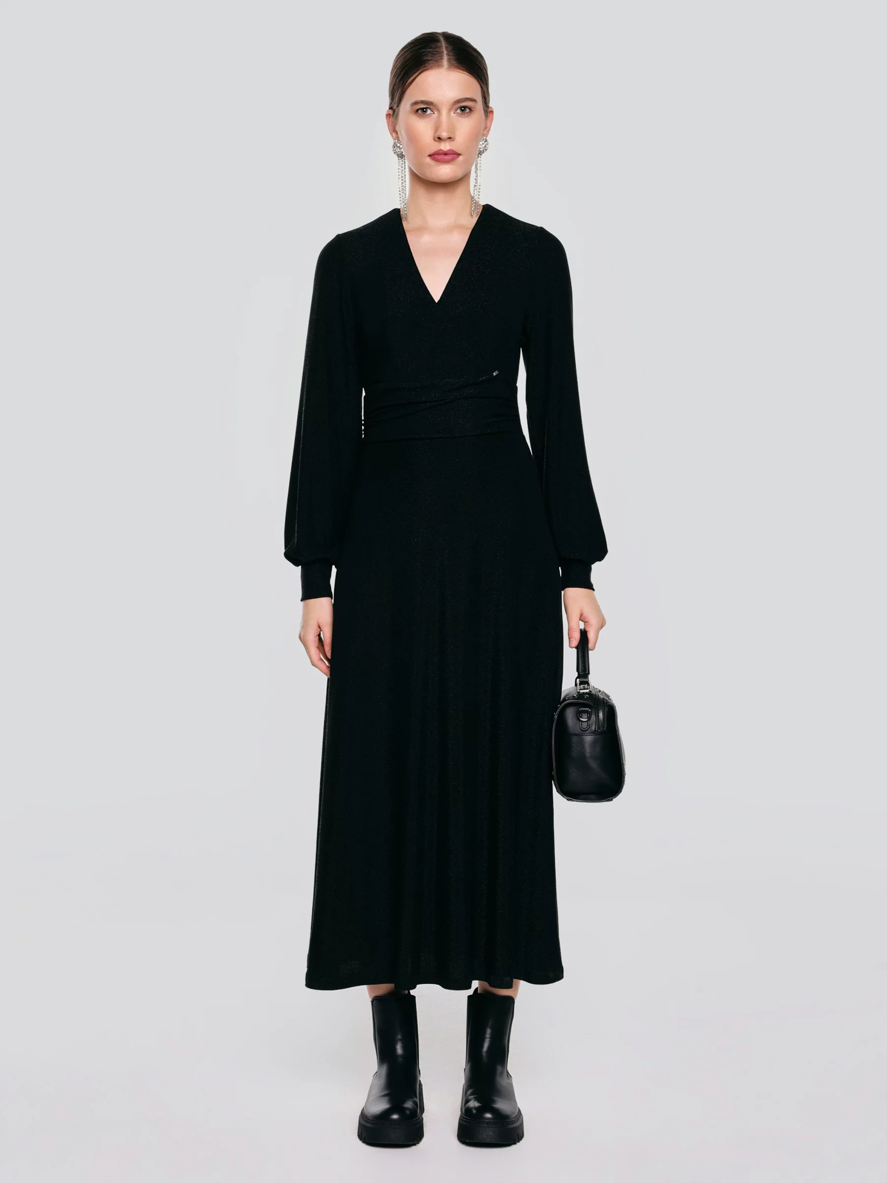 Sukienka damska midi błyszcząca czarna Daniela 906