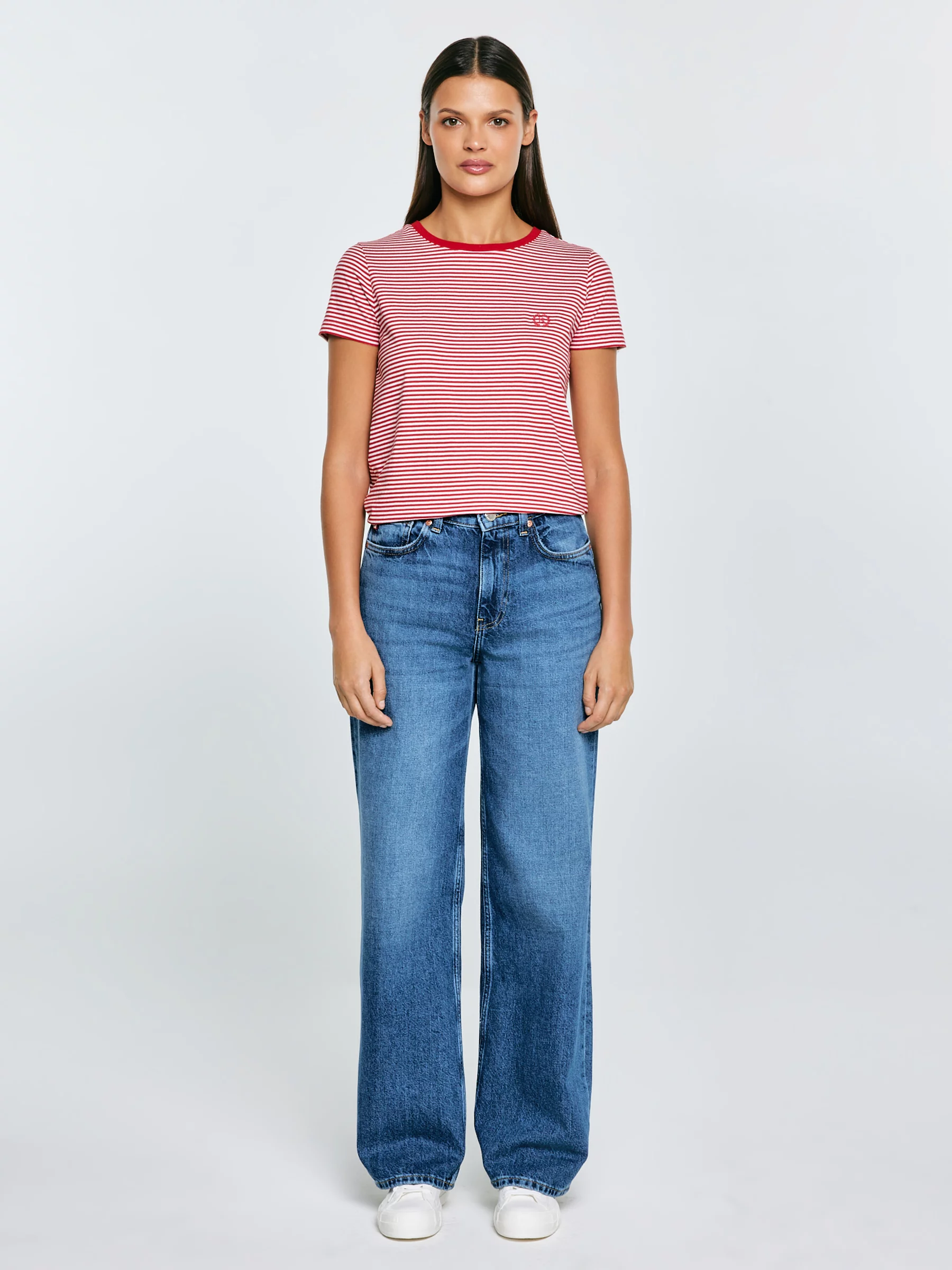 Koszulka damska w paski z haftem czerwona Zenaisa 603