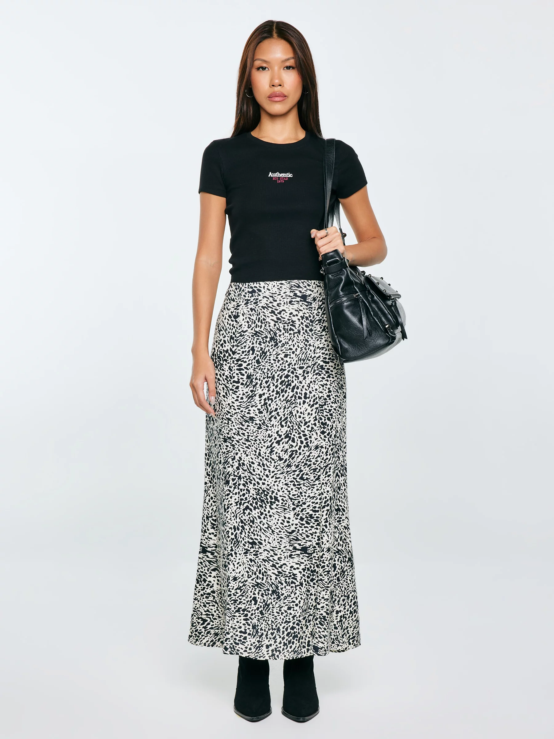 Spódnica damska midi z wiskozy z nadrukiem czarno-kremowa Arcelia 906