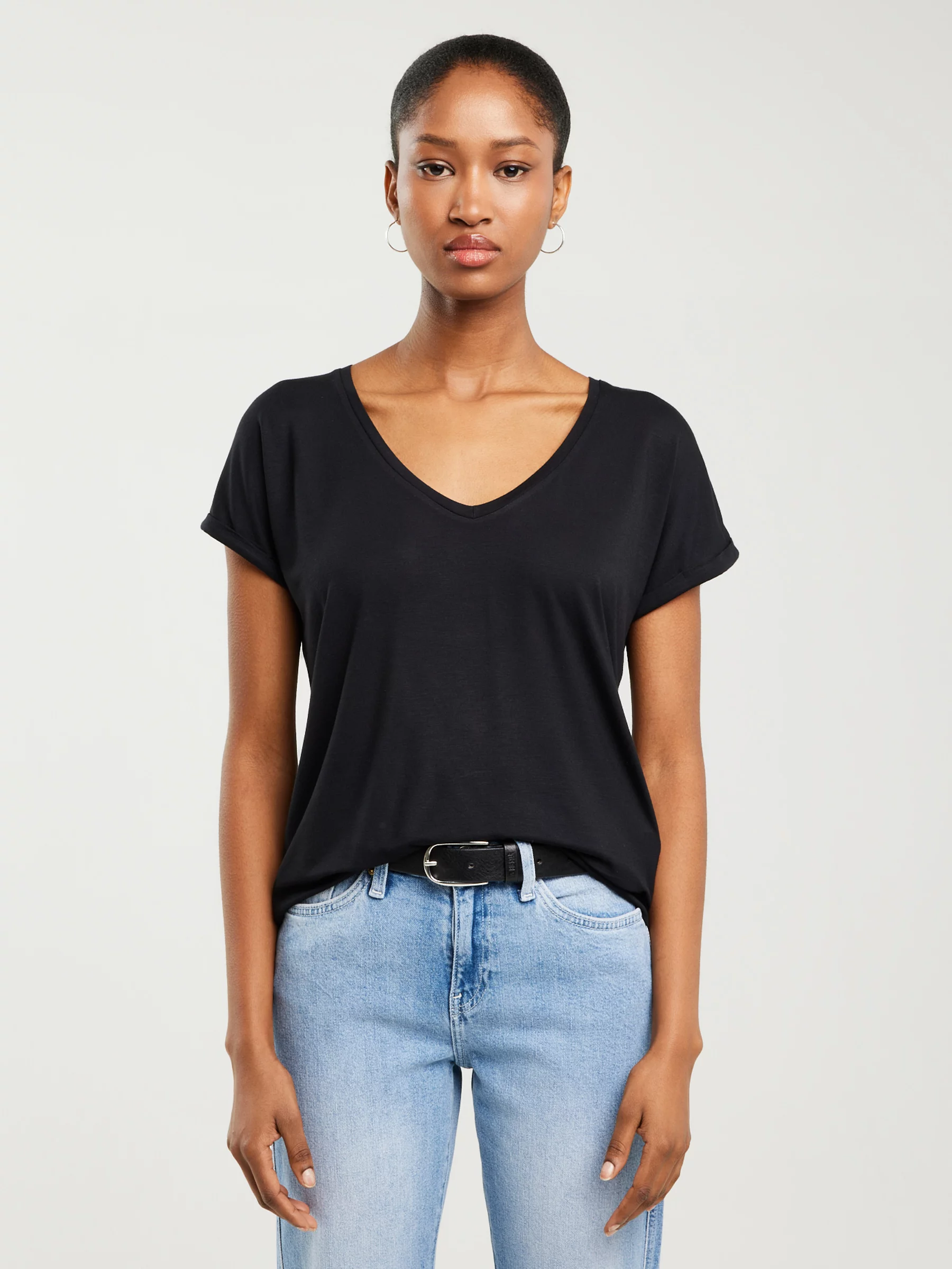 Koszulka damska o luźnym kroju czarna Valeria 906