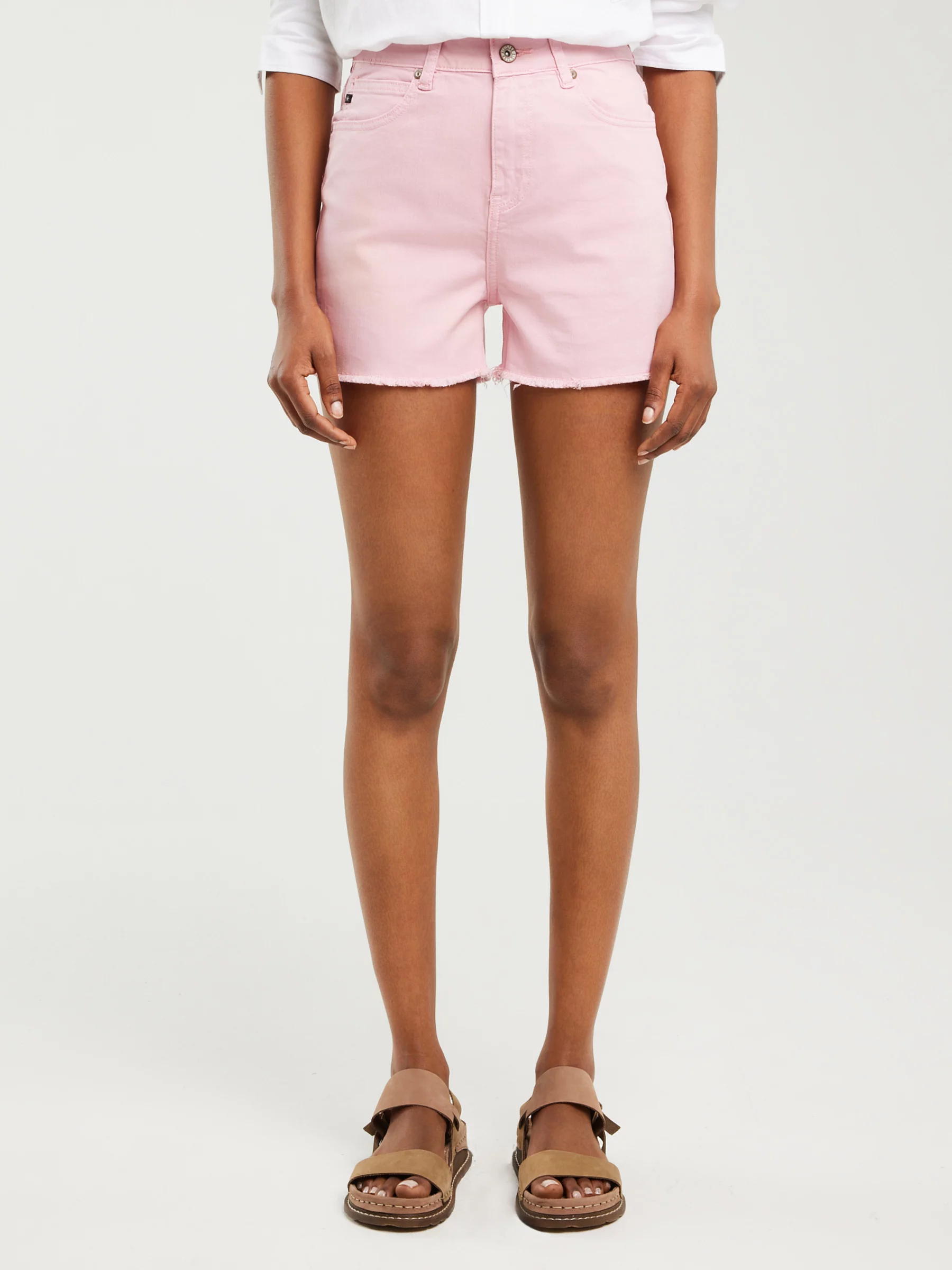 Szorty damskie jeansowe z surowym wykoŅczeniem różowe Alice 869