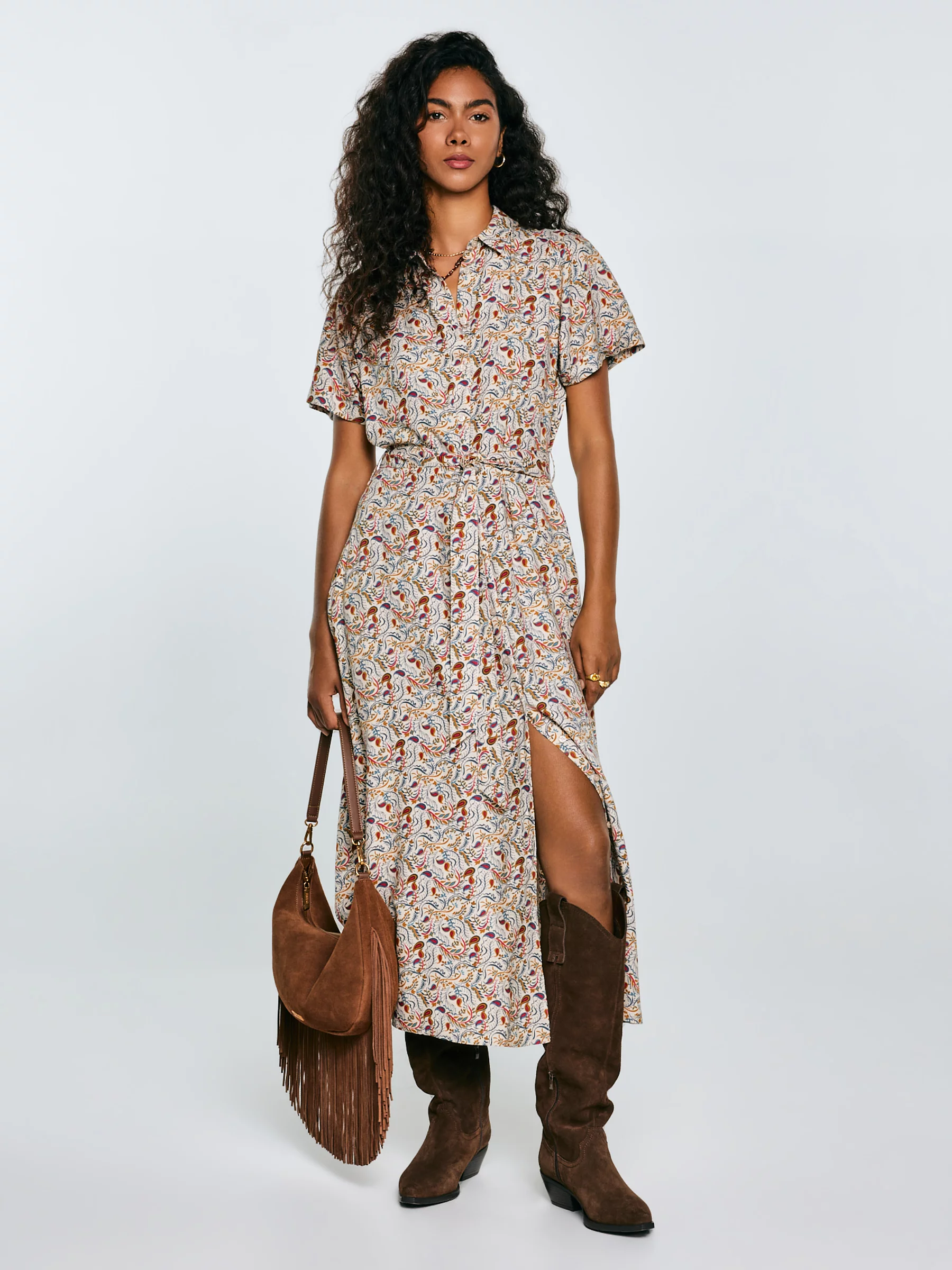 Sukienka damska midi z wiskozy z nadrukiem kremowa Nahai 103