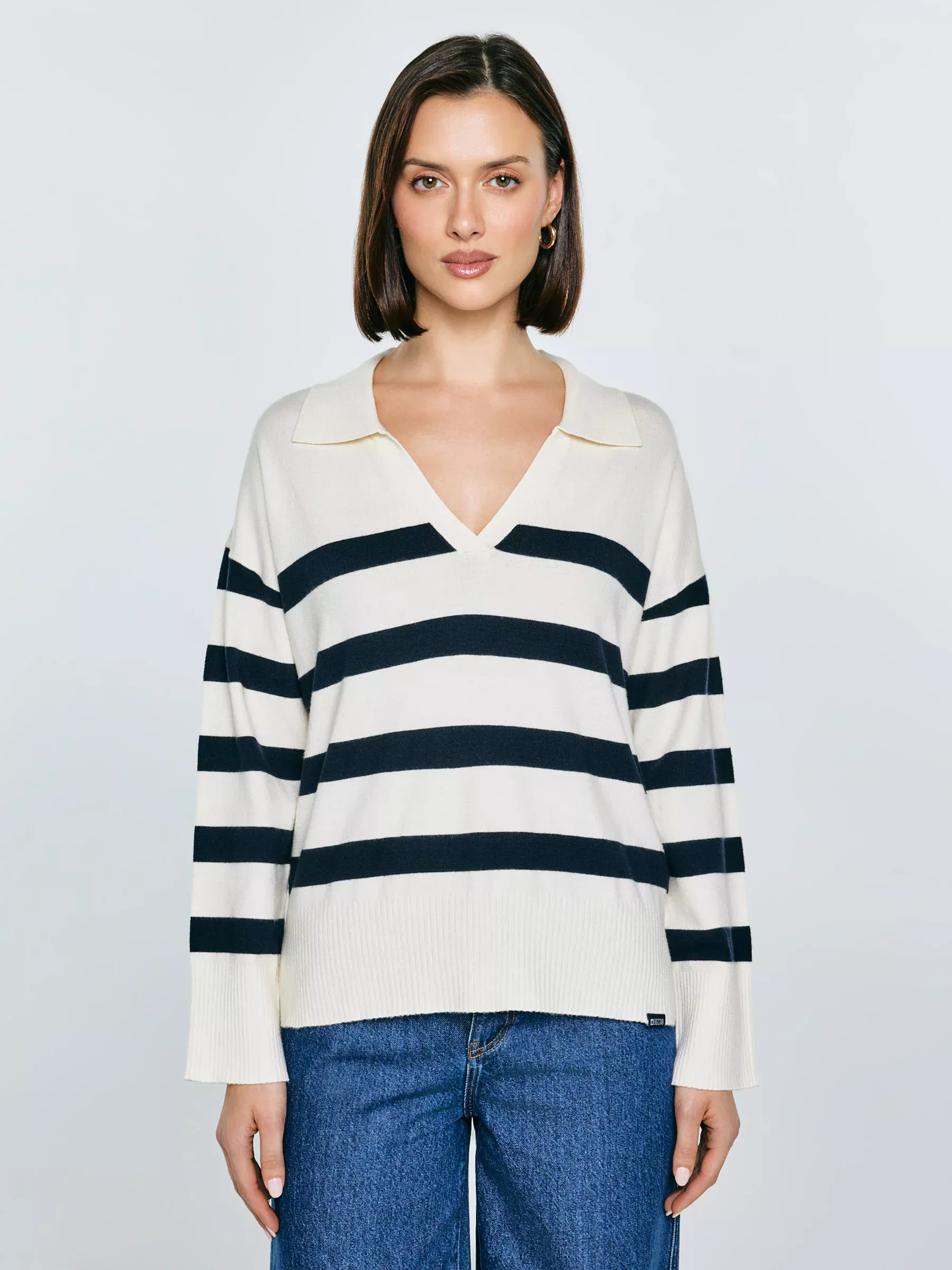 Sweter damski polo w pasy kremowo-czarne Alina 100