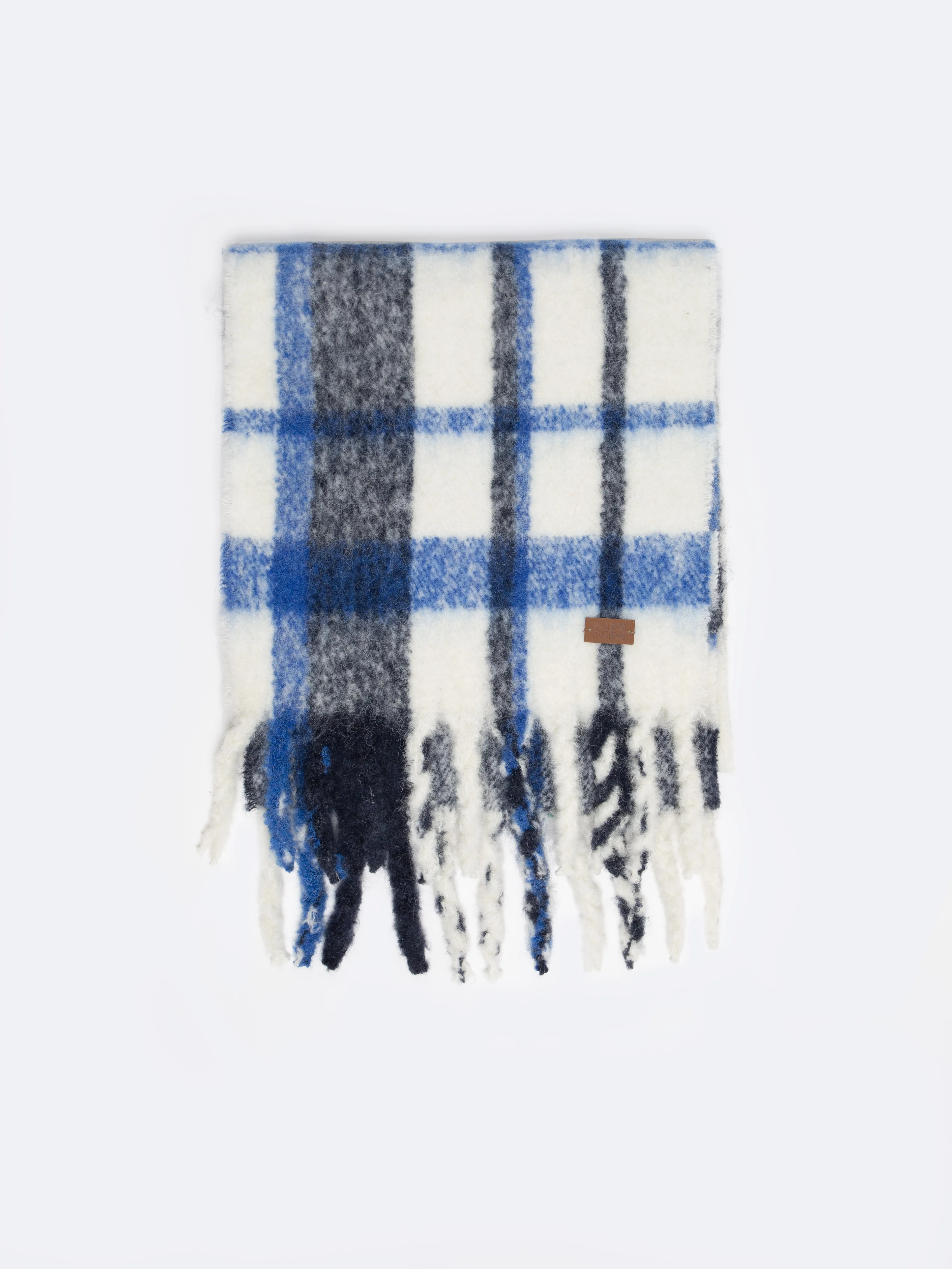 Szalik damski w kratę niebieski Herlynia 401