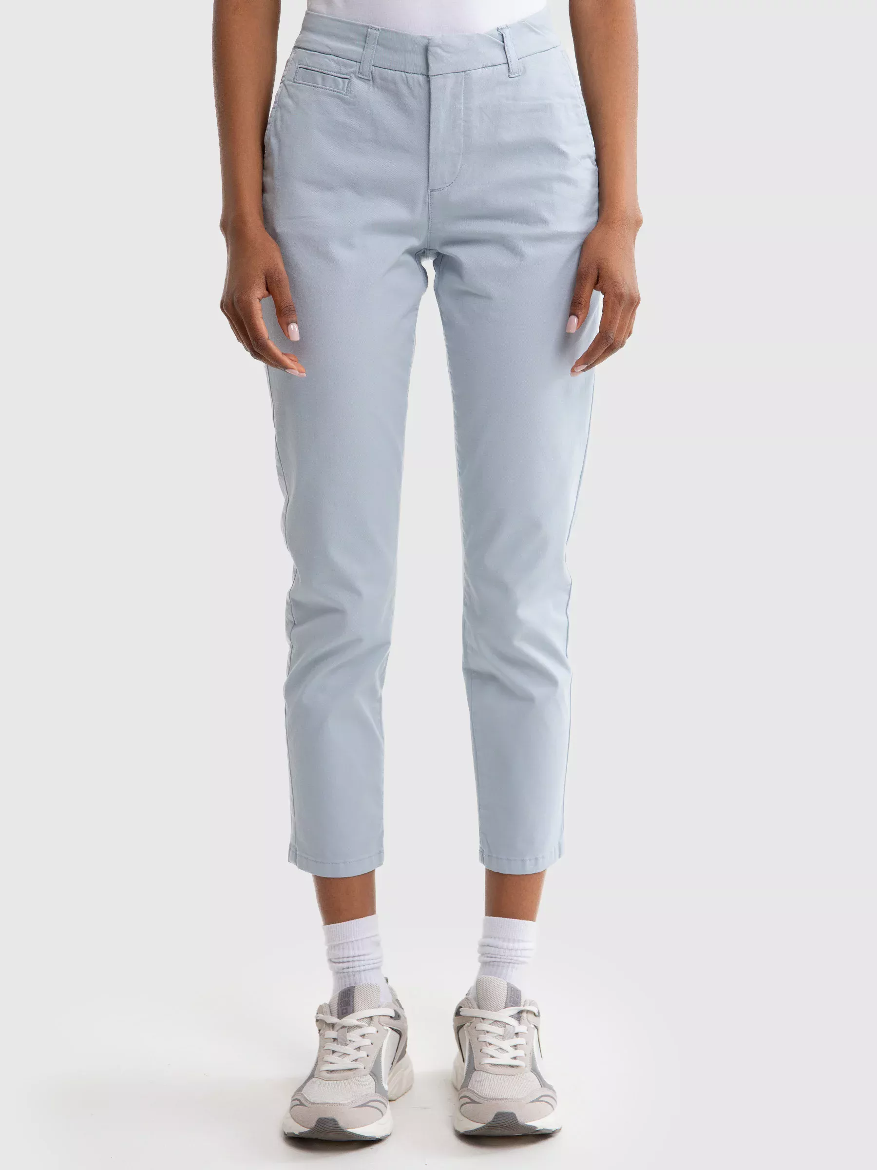 Spodnie damskie chinosy slim niebieskie Riana 400