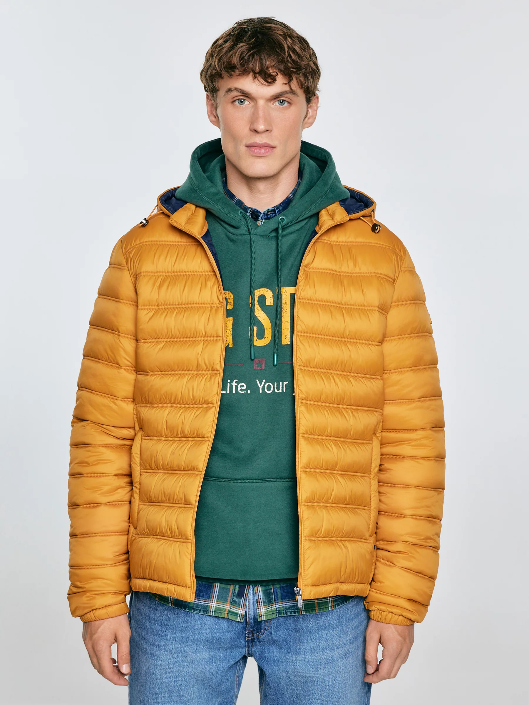 Kurtka męska pikowana z kapturem żółta Acarf 202