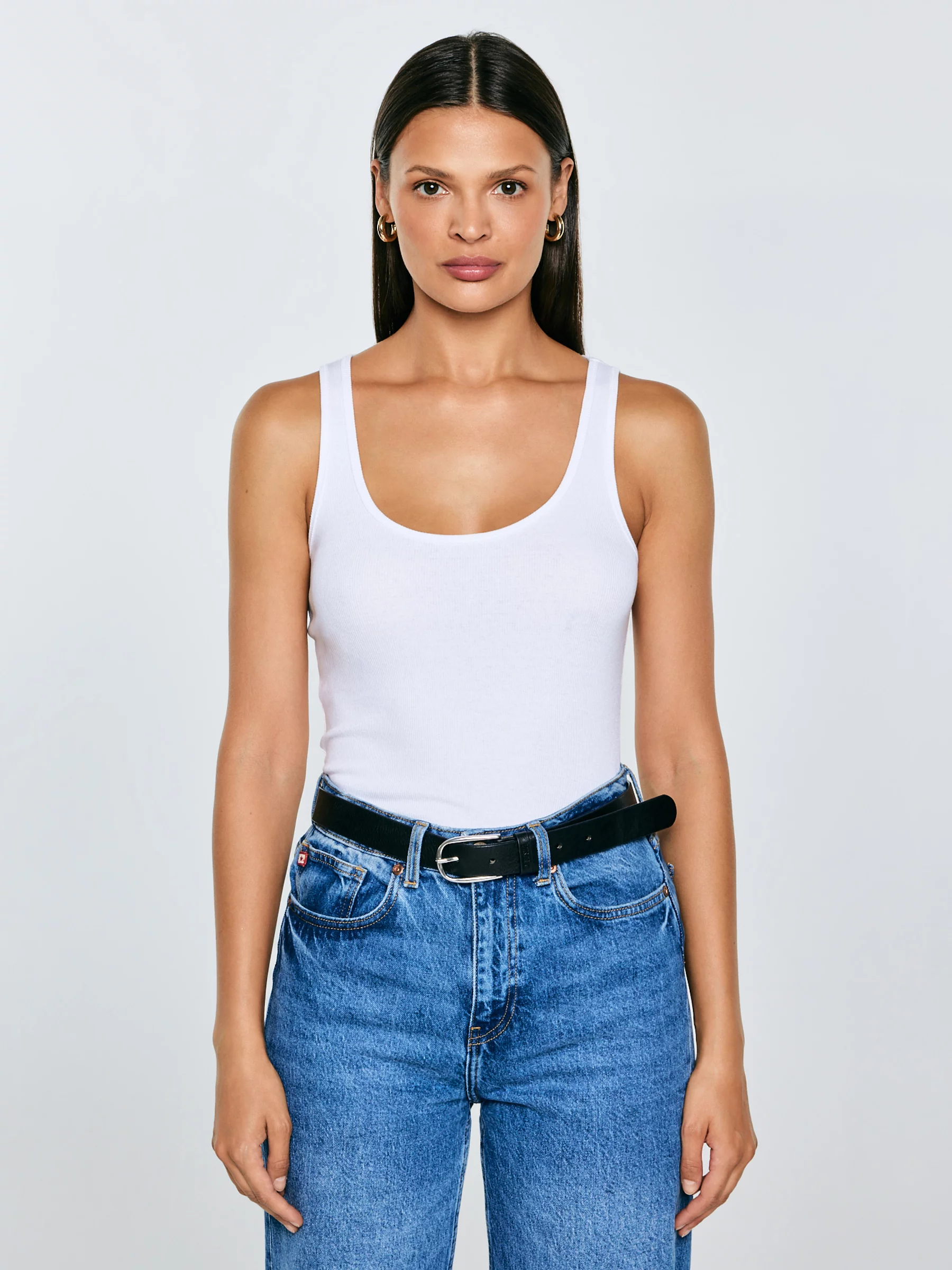 Koszulka damska na ramiączkach biała Alena 101