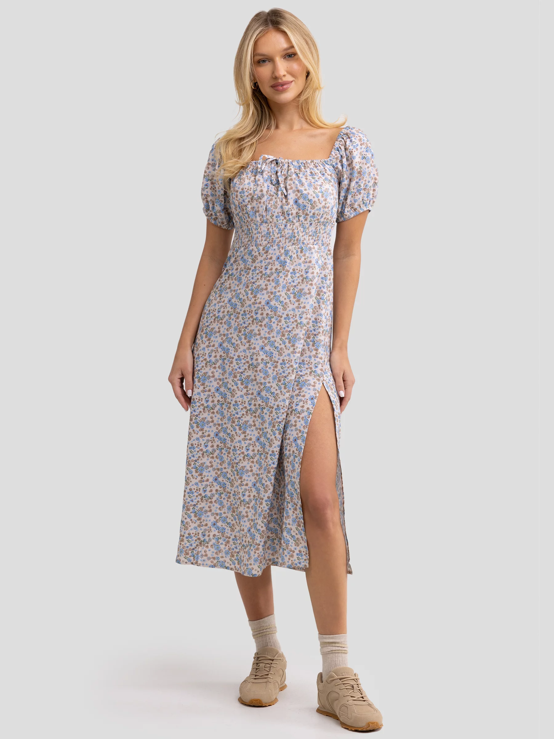 Sukienka damska midi z wiskozy z motywem kwiatowym niebieska Sotiki 000