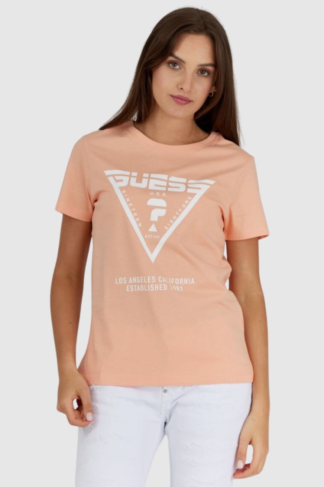 GUESS Brzoskwiniowy t-shirt damski z białym logo, Rozmiar XS