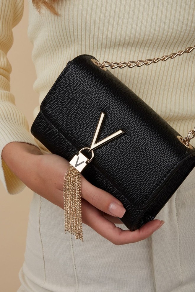 VALENTINO Czarna kopertówka Divina