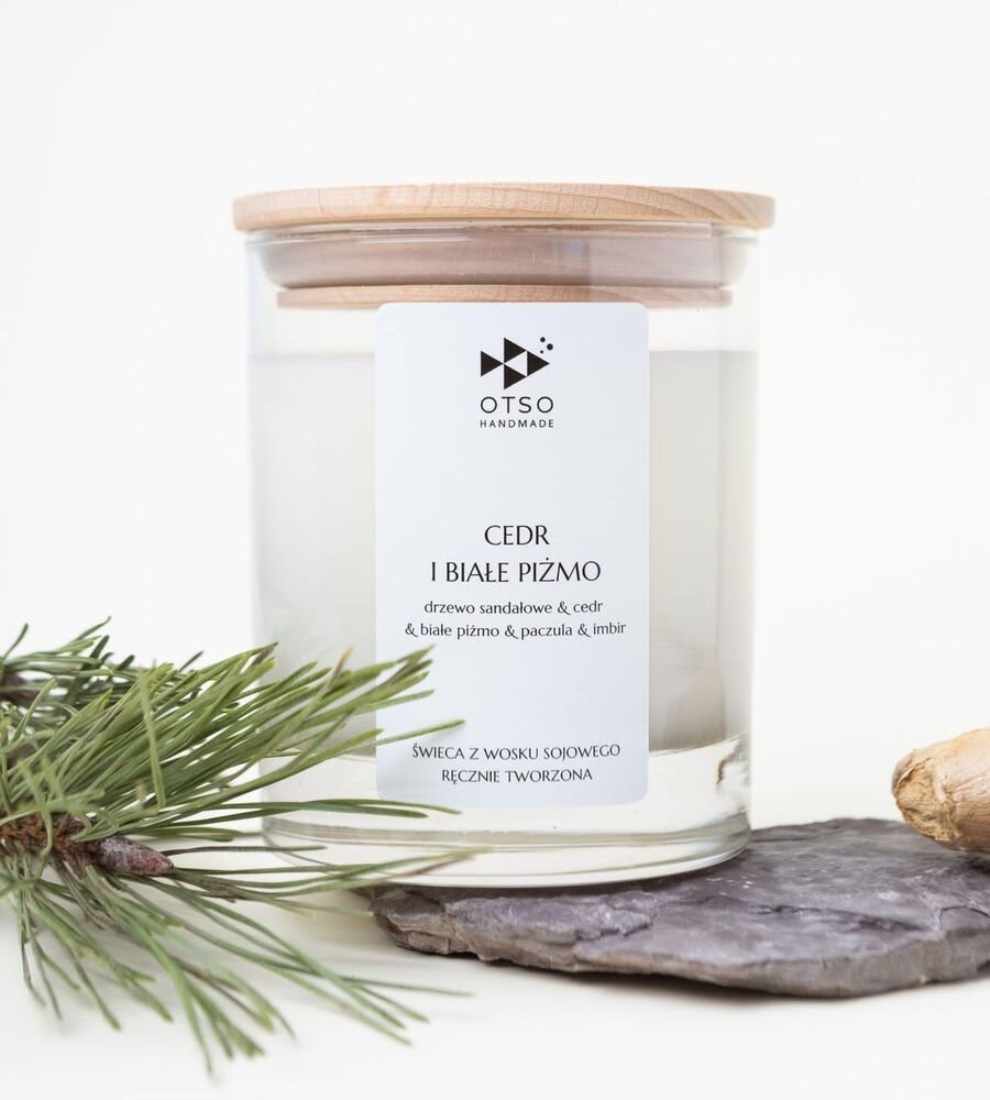 SELSEY Świeca sojowa zapachowa Cedr i białe piżmo 250 ml