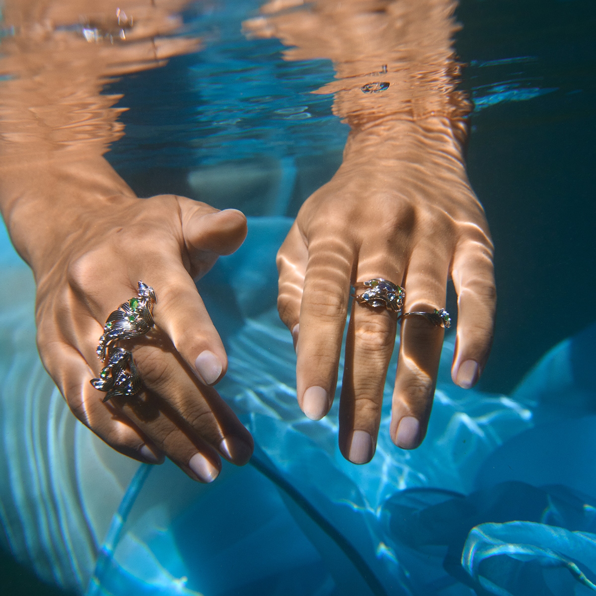 W.KRUK Pierścionek srebrny KOI