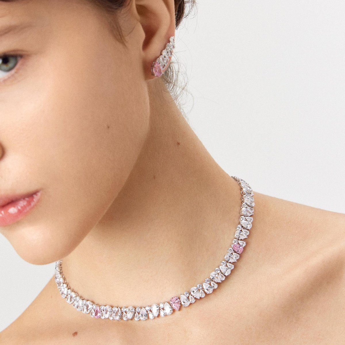 W.KRUK Naszyjnik srebrny z cyrkoniami Ceremonials