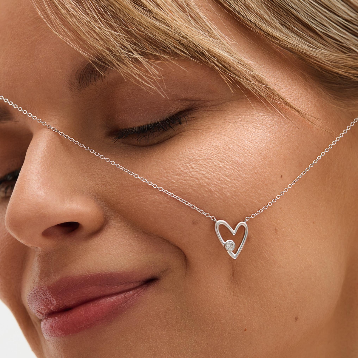 W.KRUK Naszyjnik srebrny z diamentem laboratoryjnym Czułość