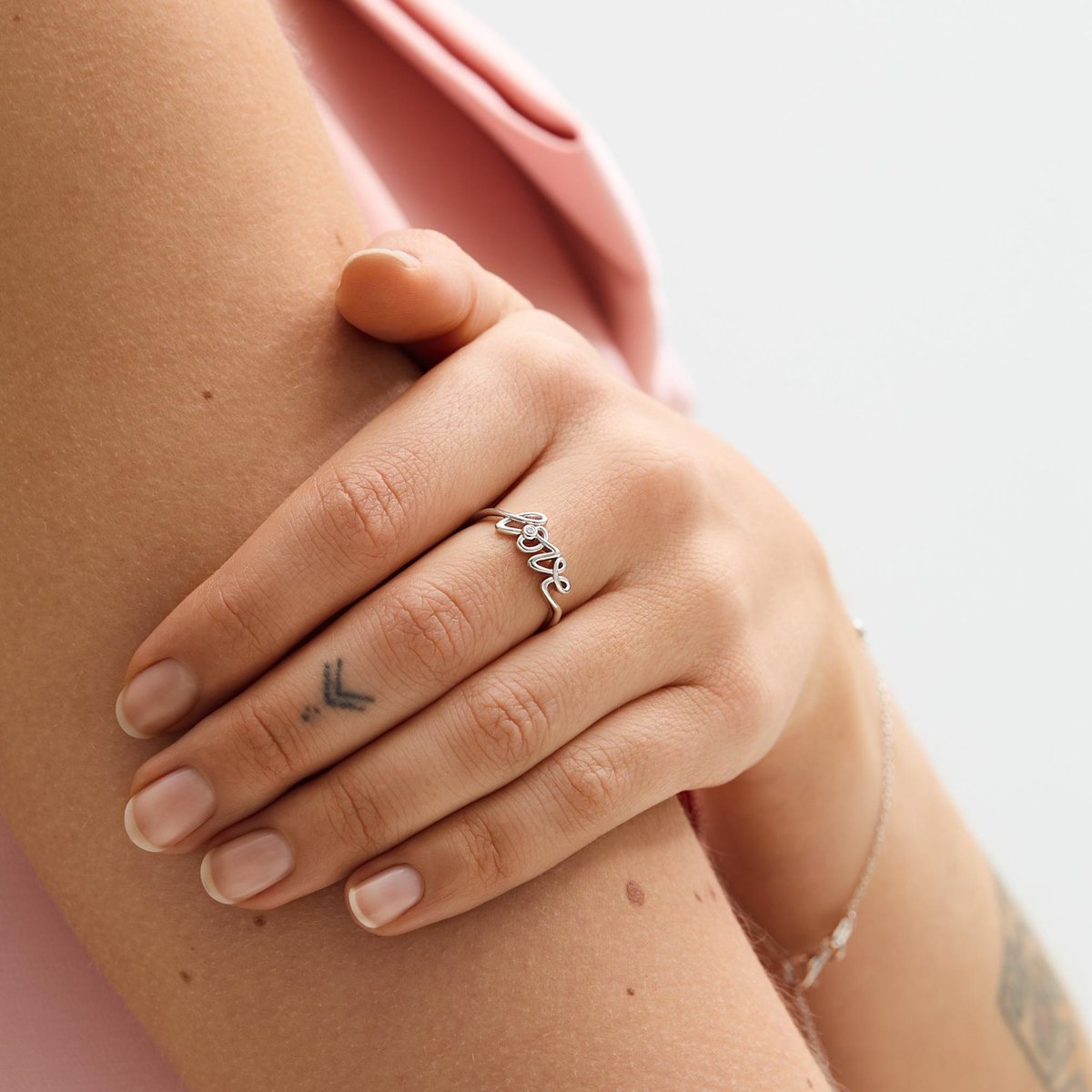 W.KRUK Pierścionek srebrny z diamentem laboratoryjnym Czułość