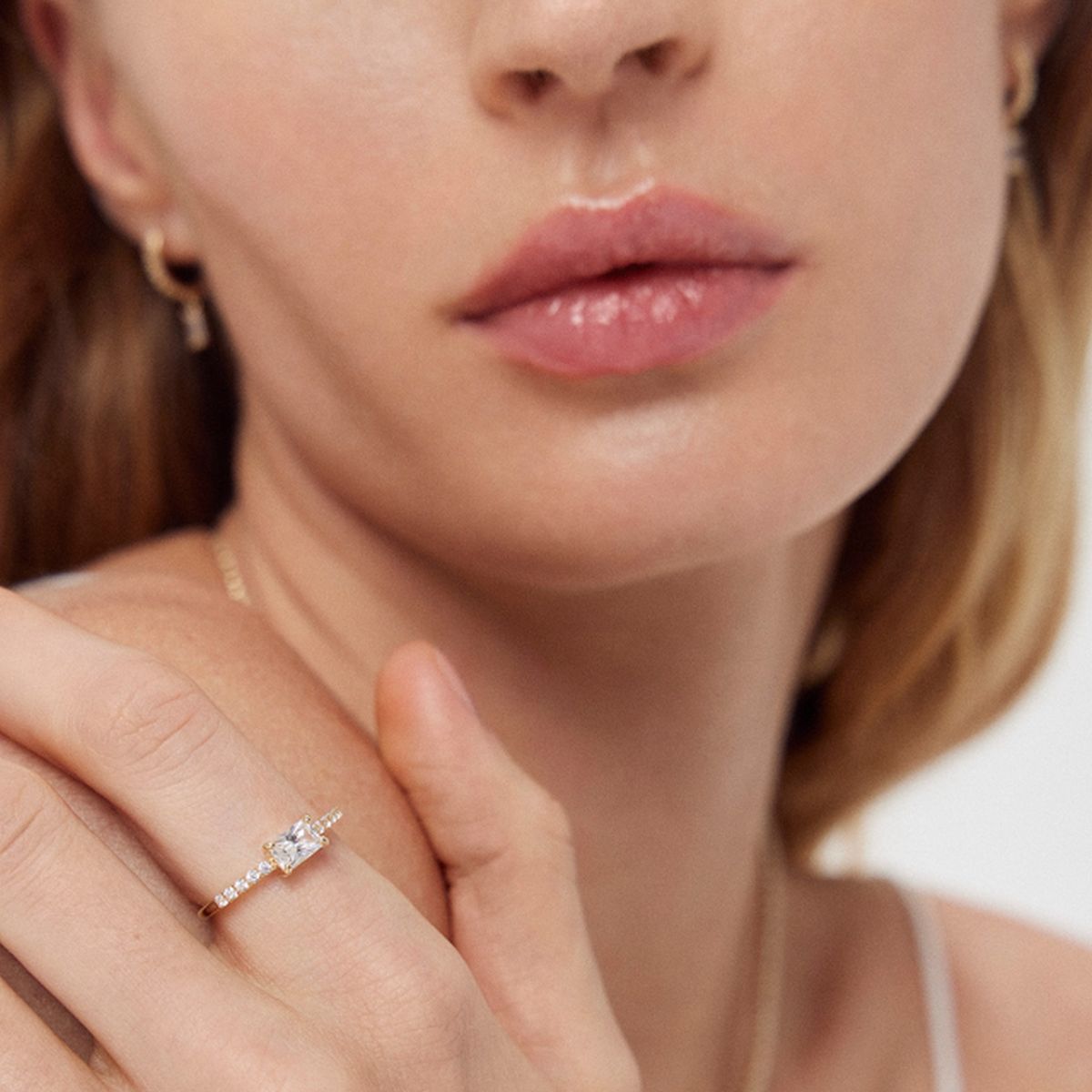 W.KRUK - Pierścionek złoty z cyrkoniami Ceremonials