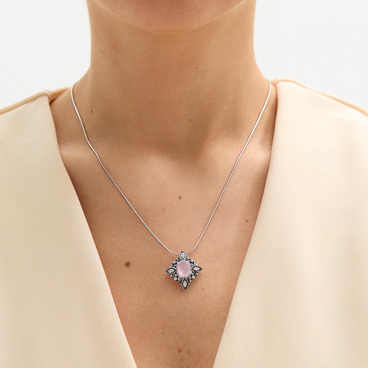 W.KRUK Wisiorek srebrny Royal Star